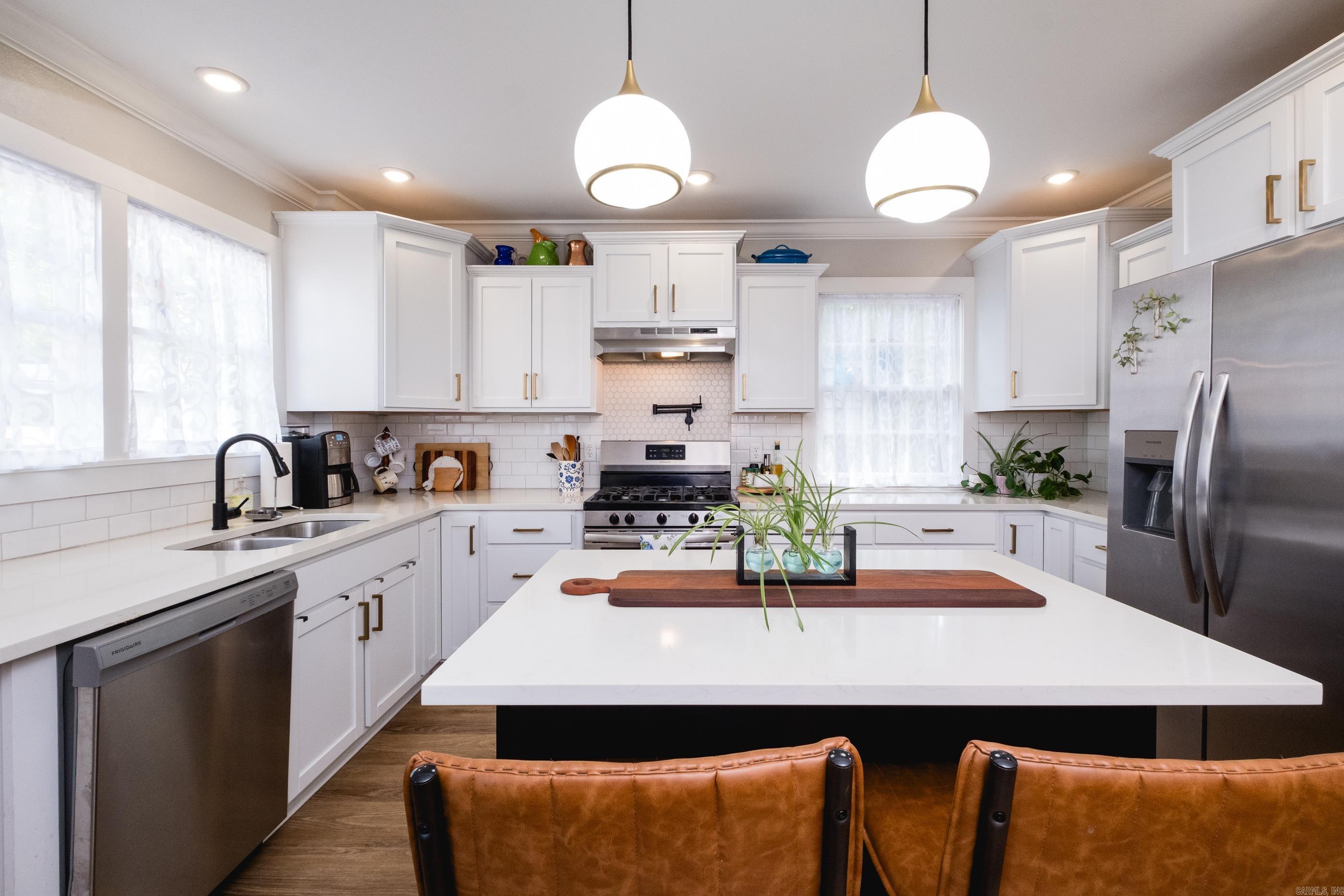 FULTONS - Residential