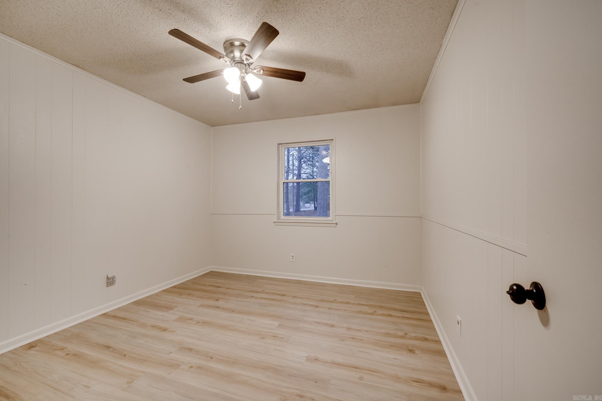 HOLLYWOOD HEIGHTS - Residential