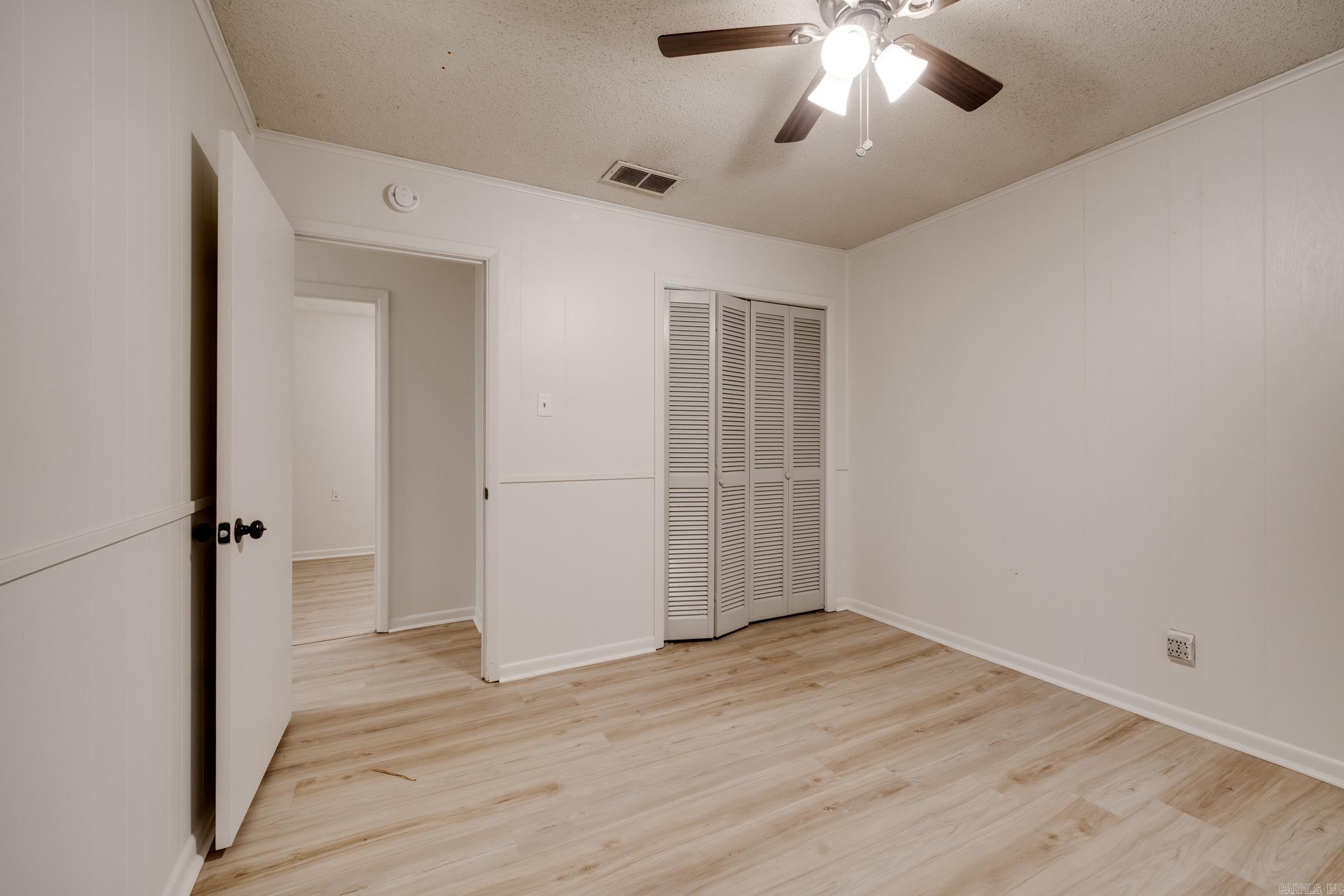 HOLLYWOOD HEIGHTS - Residential