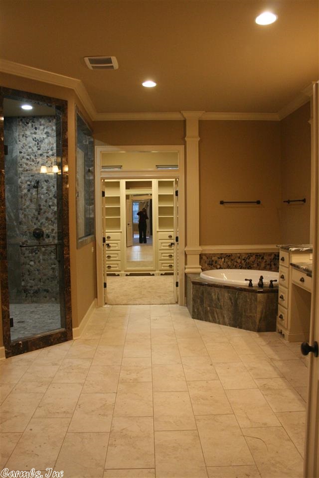 WOODLANDS EDGE - Residential