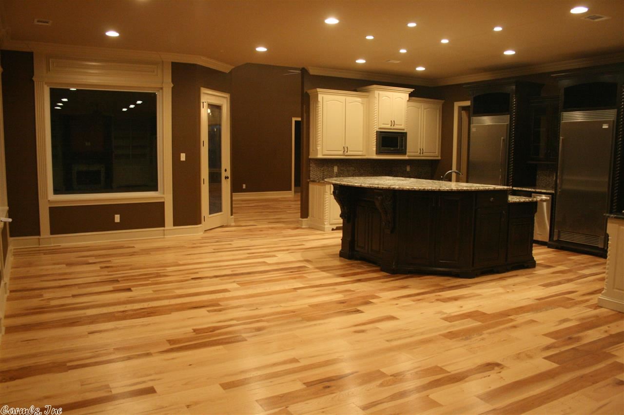 WOODLANDS EDGE - Residential