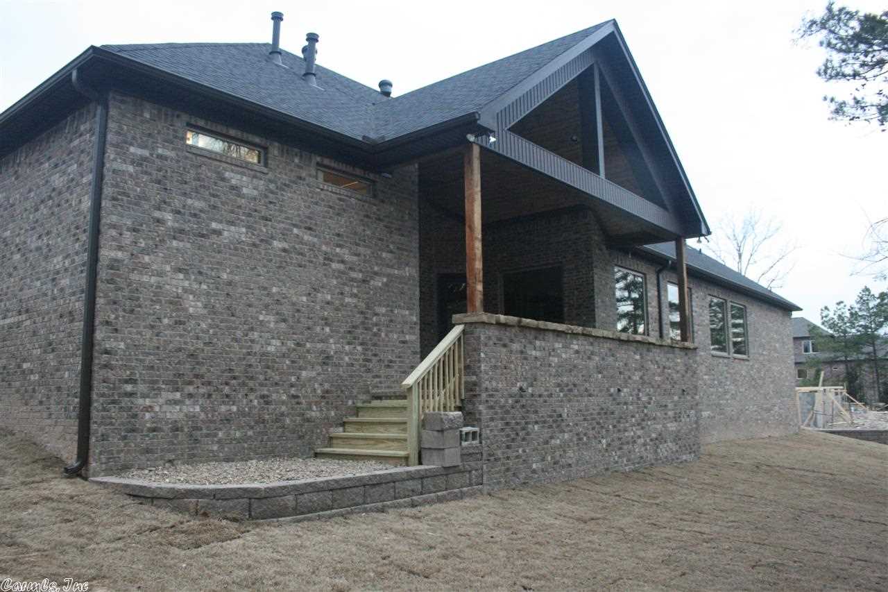 WOODLANDS EDGE - Residential