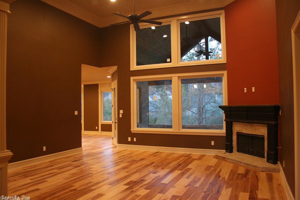 WOODLANDS EDGE - Residential