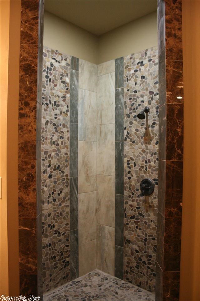 WOODLANDS EDGE - Residential