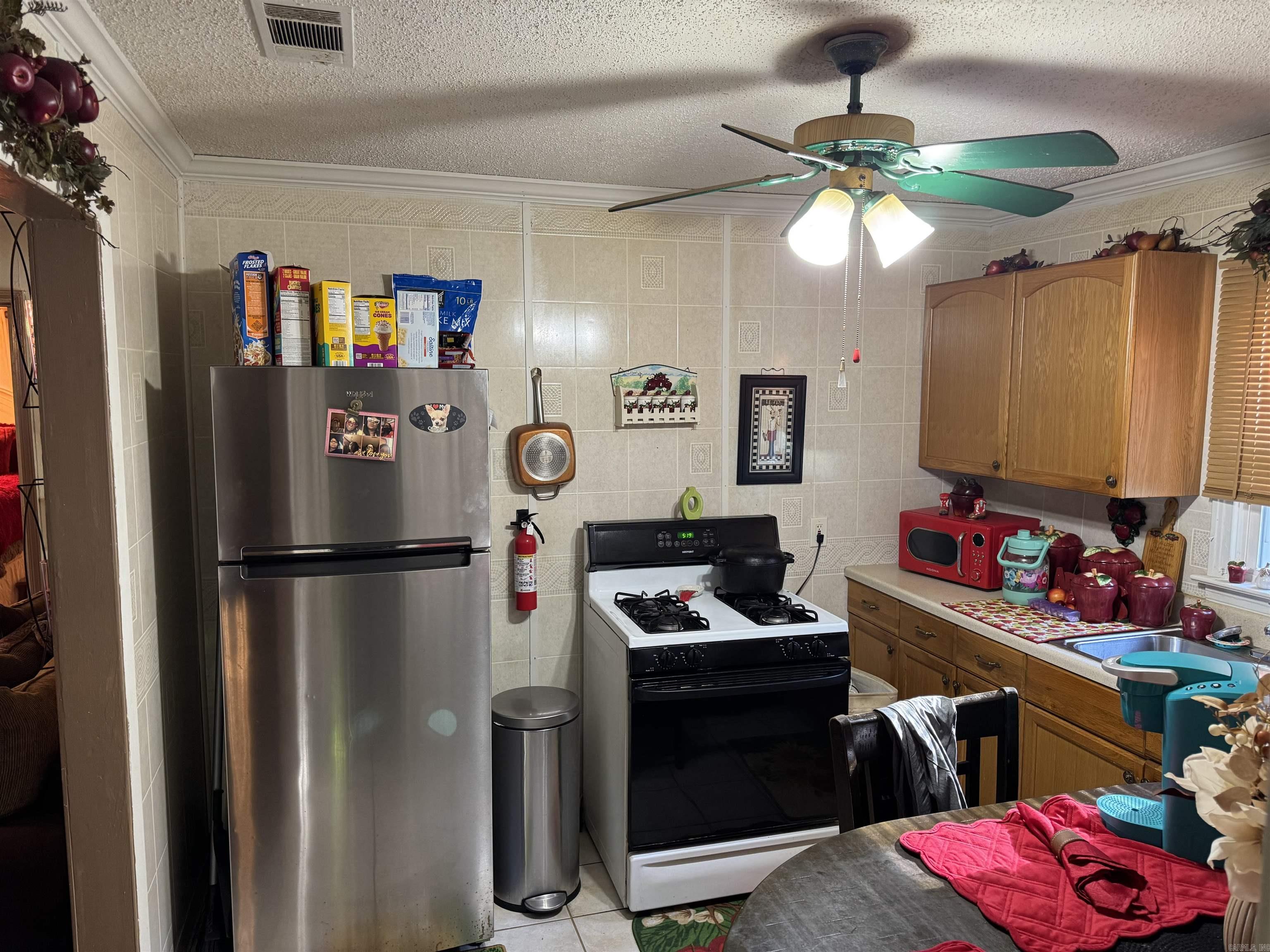 BARROW JOHN - Residential