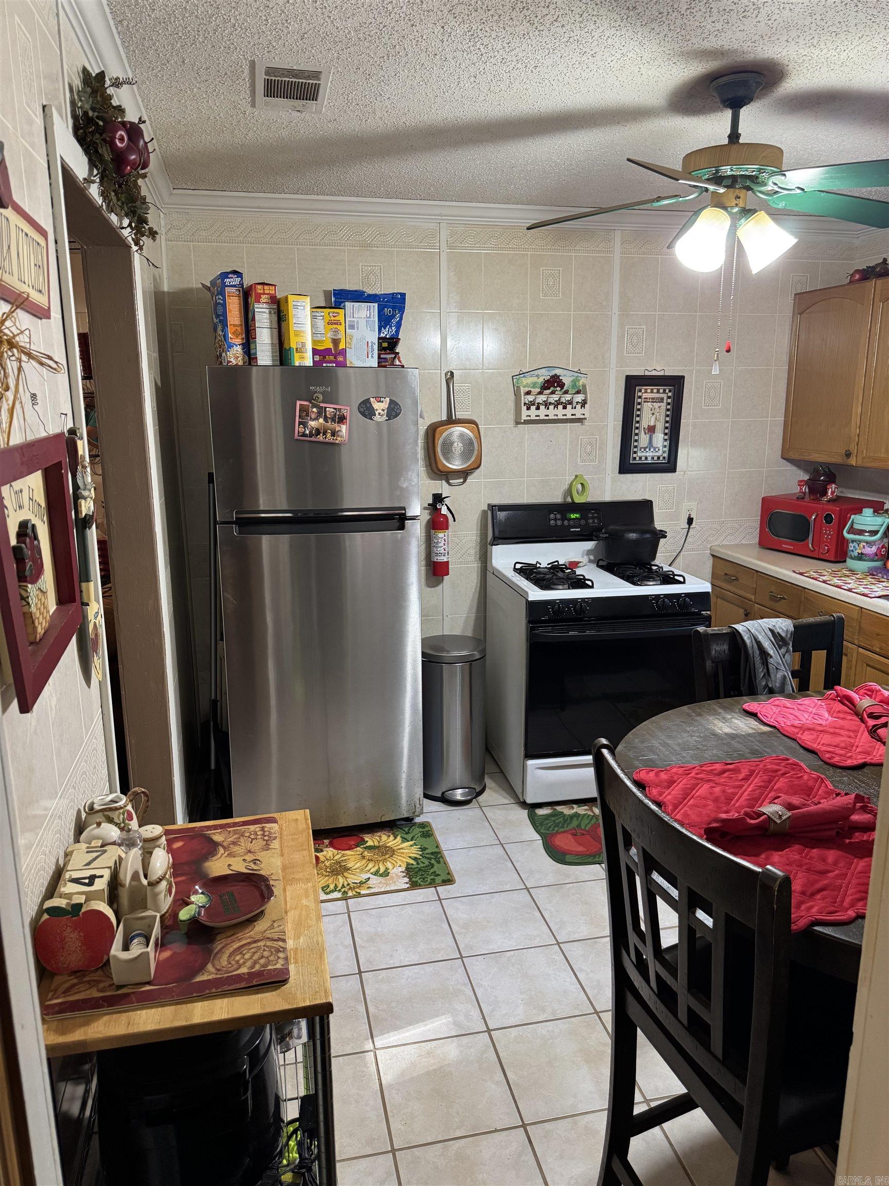 BARROW JOHN - Residential