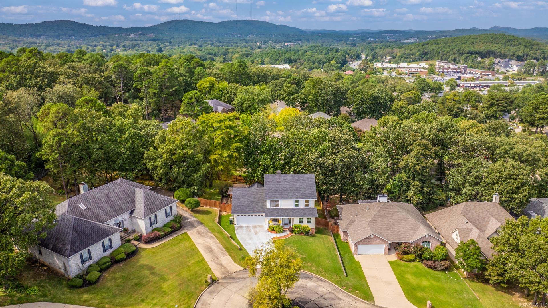 WESTBURY - Residential
