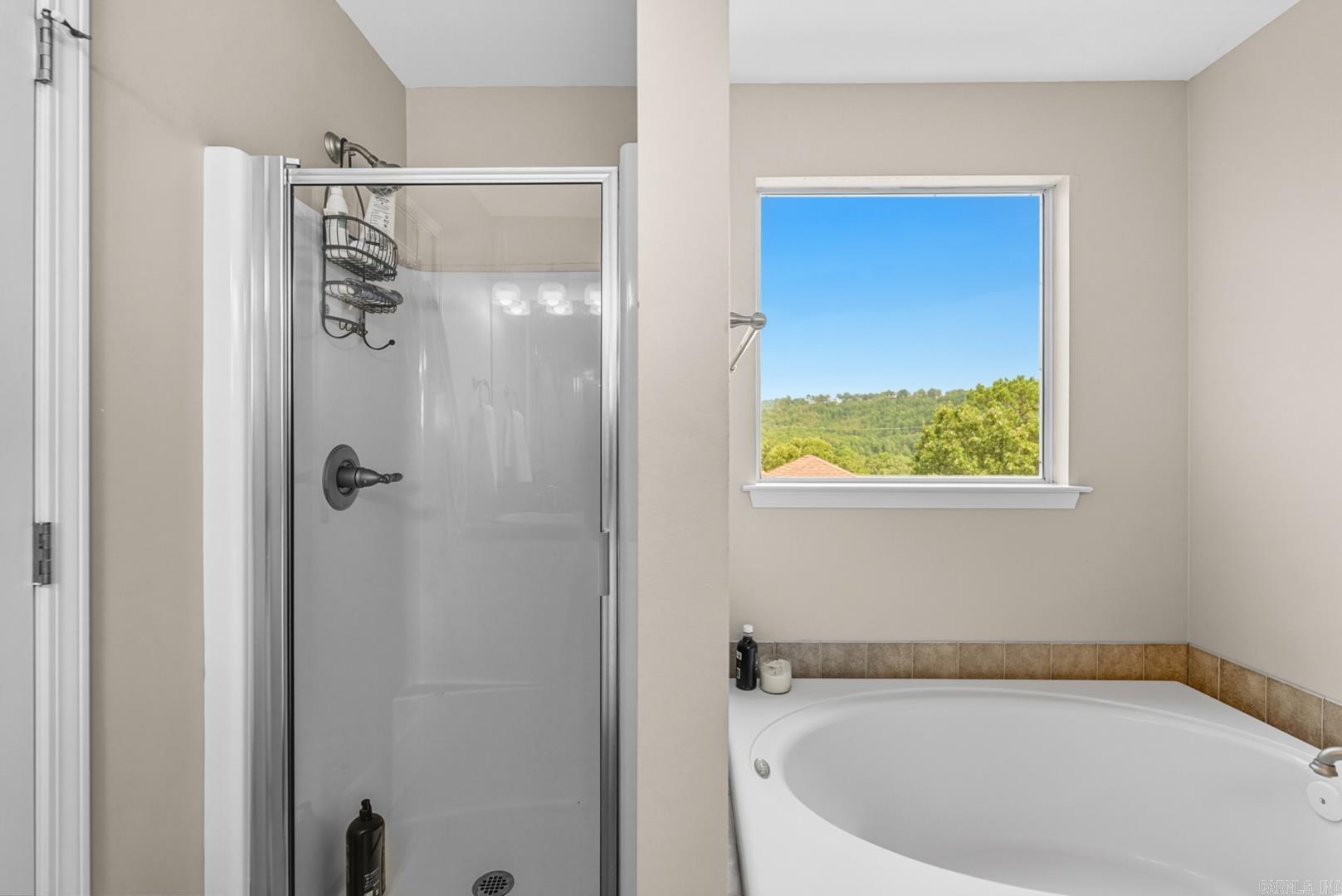 WESTBURY - Residential