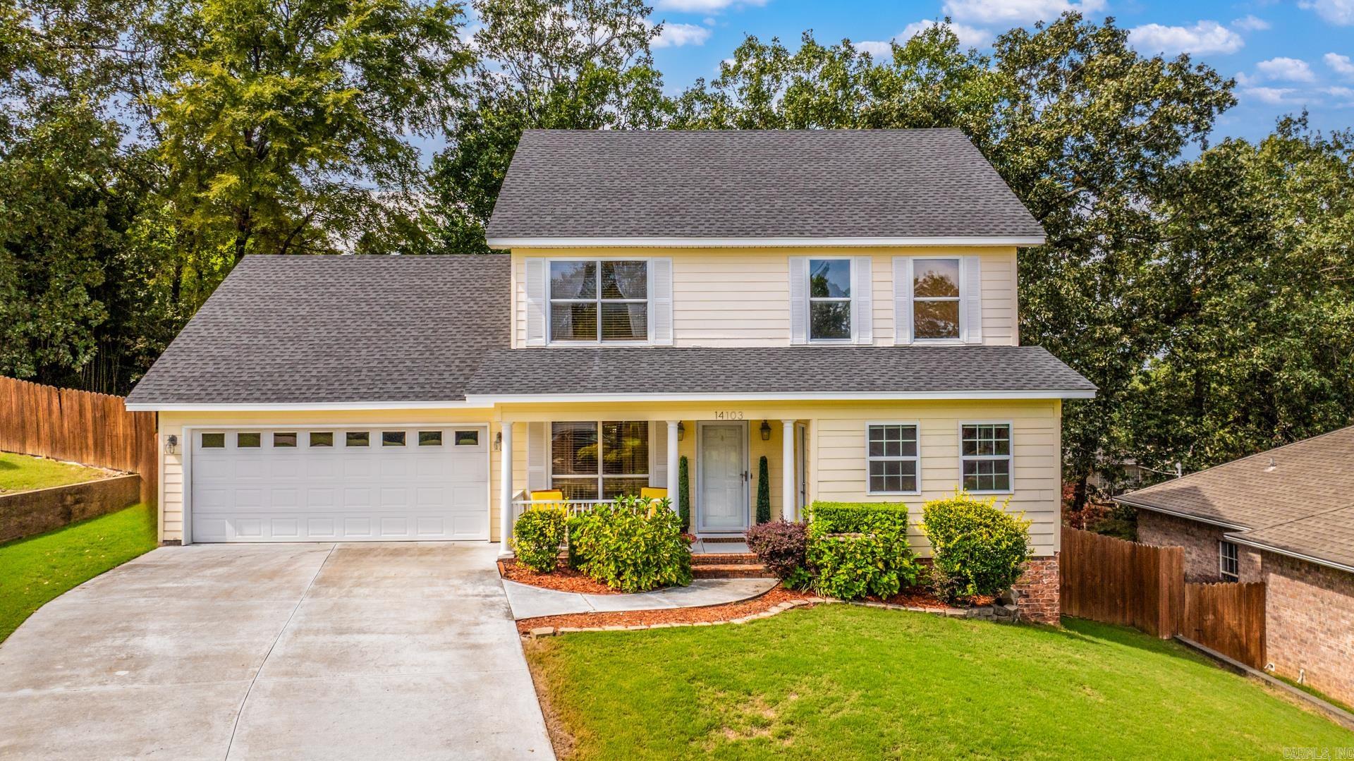 WESTBURY - Residential