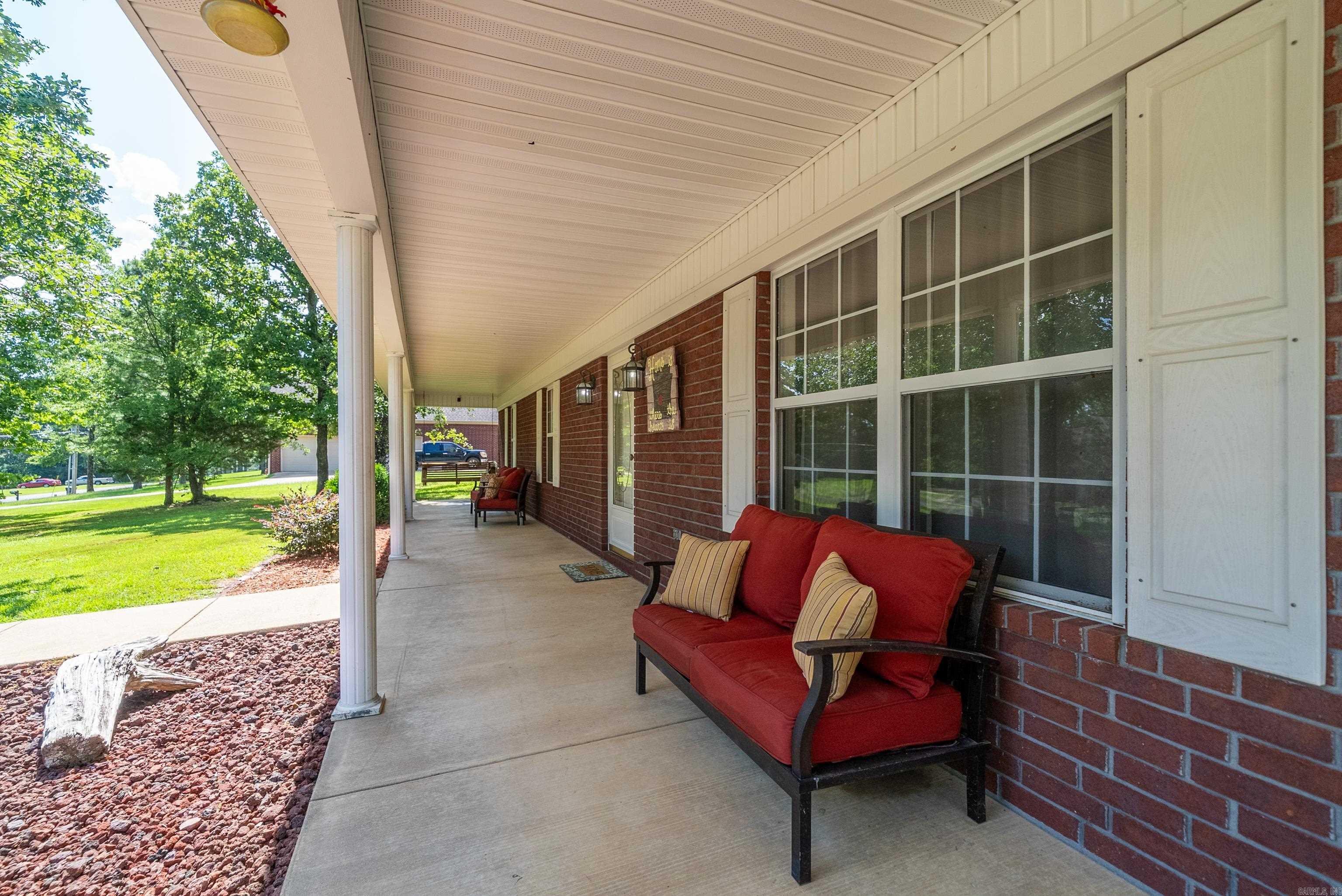 PARKWAY VILLAGE - Residential