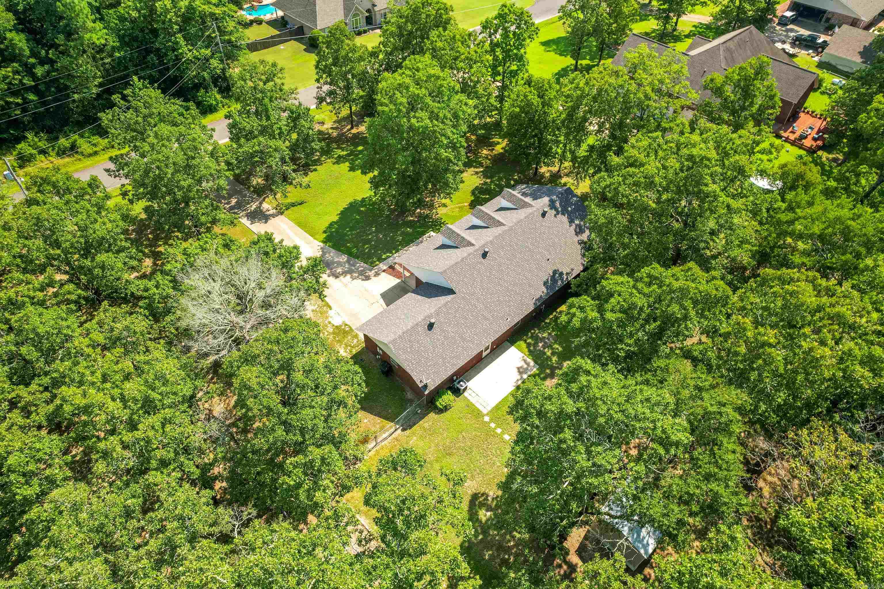 PARKWAY VILLAGE - Residential