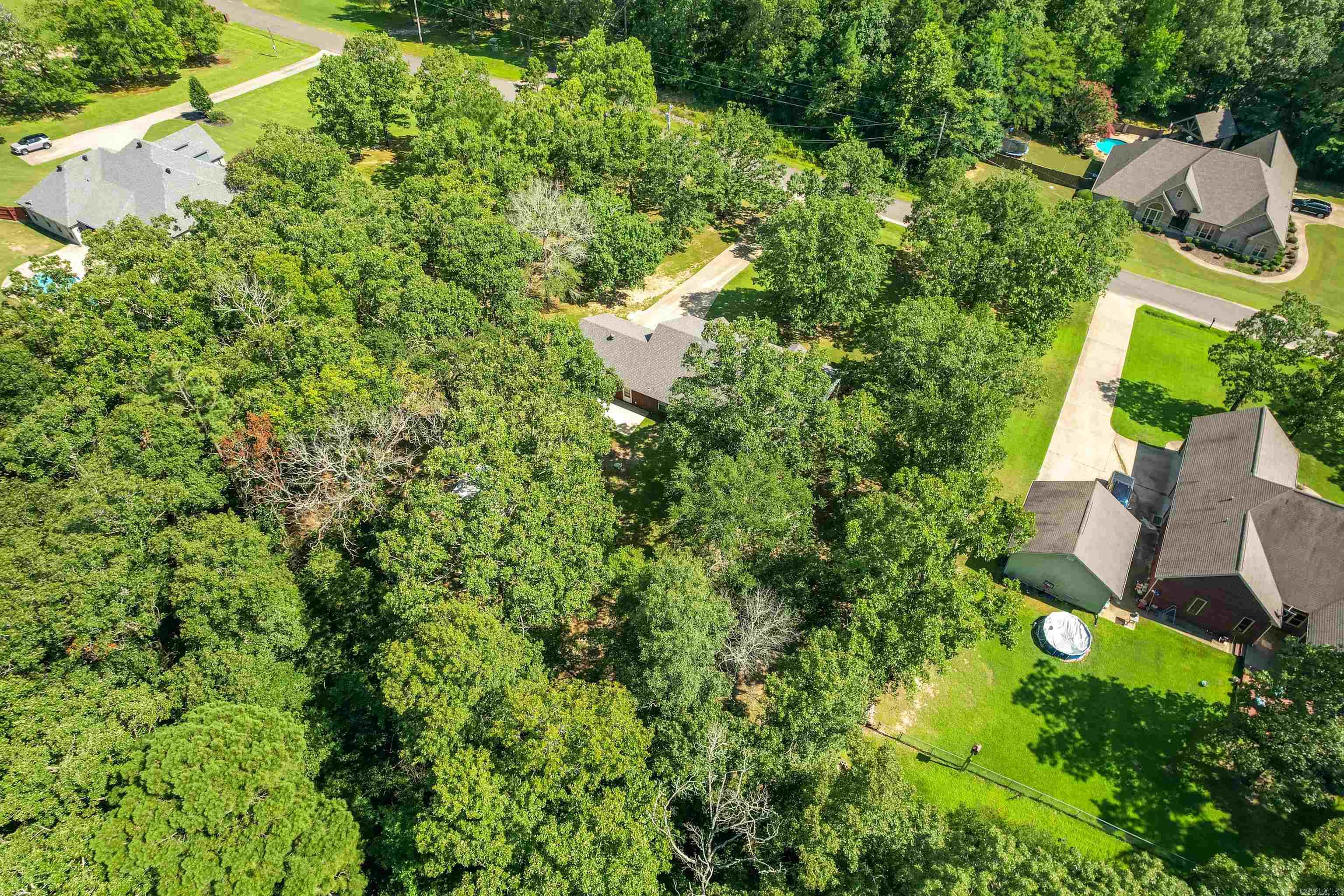 PARKWAY VILLAGE - Residential