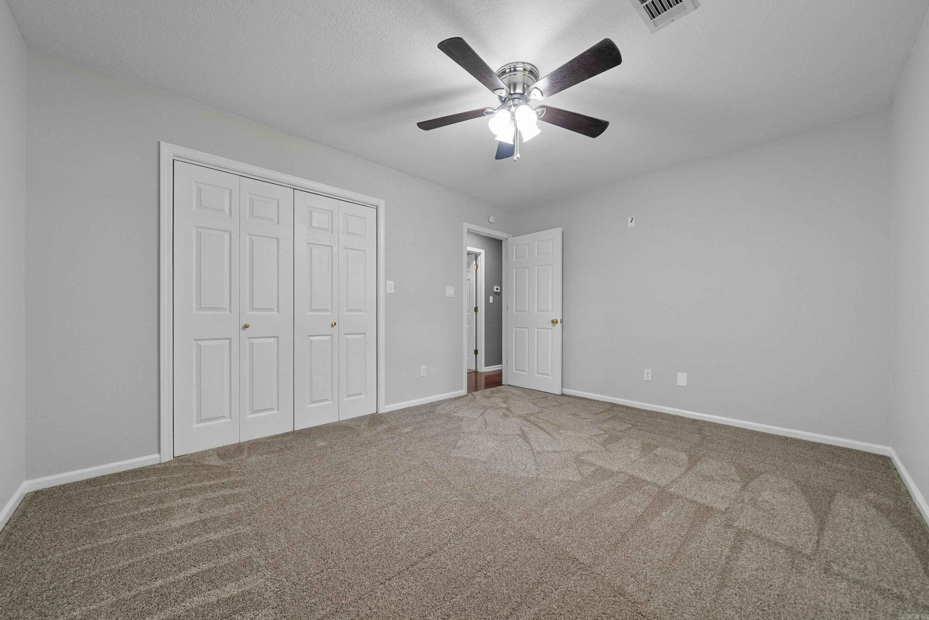 PARKWAY VILLAGE - Residential