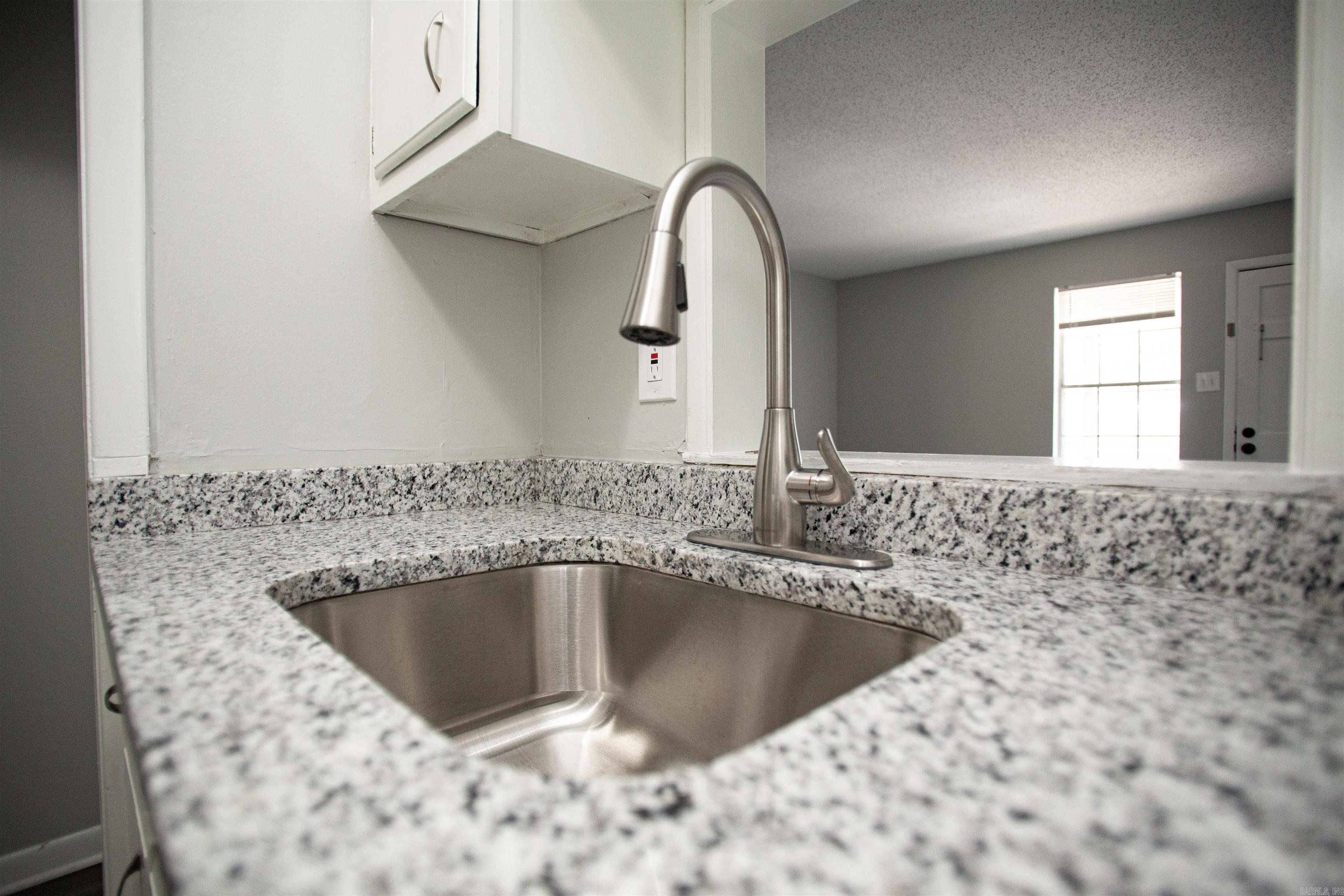 Riffel & Rhoten FPH - Residential Lease