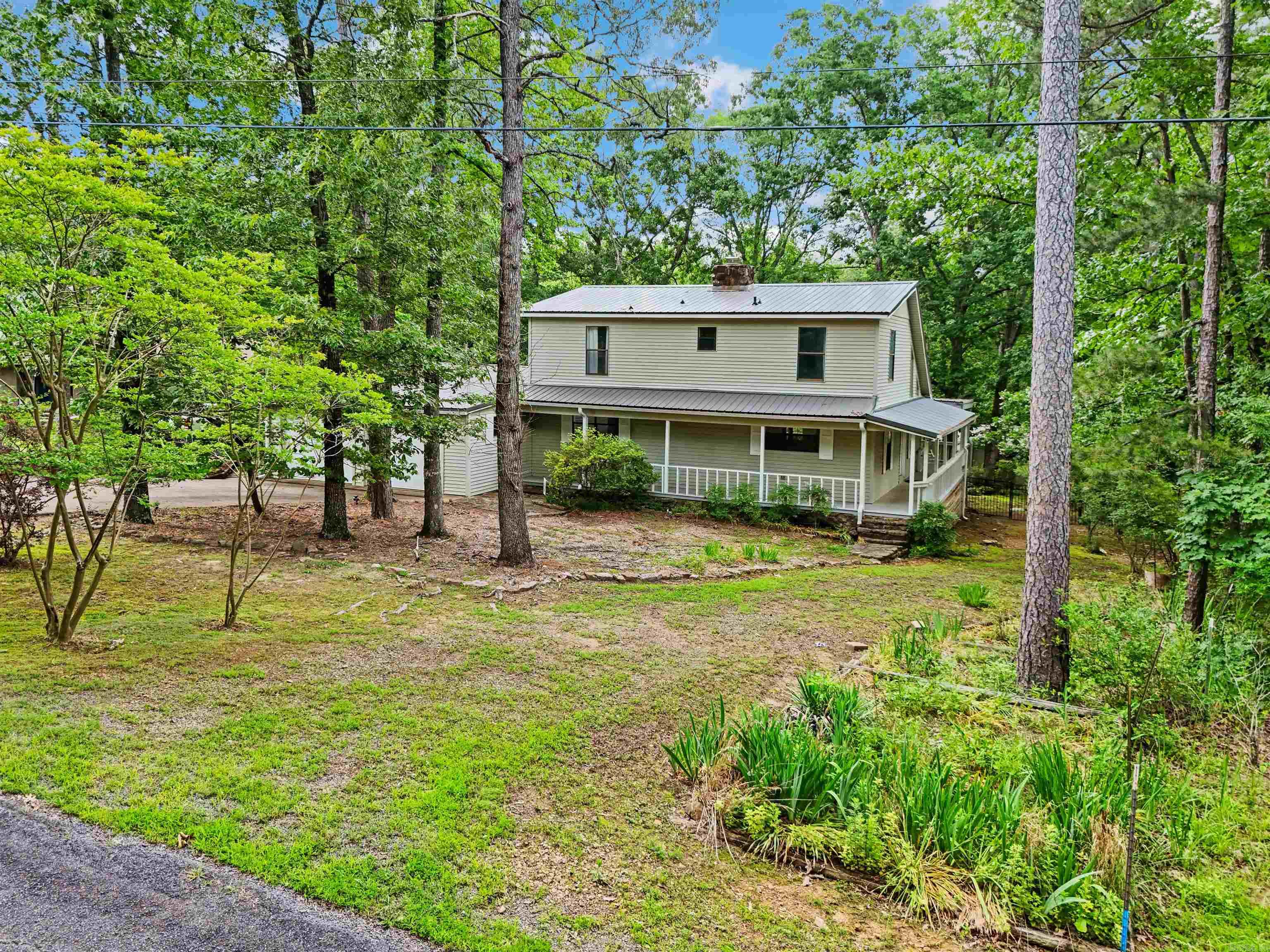 MYSTIC ISLE - LAKE - Residential