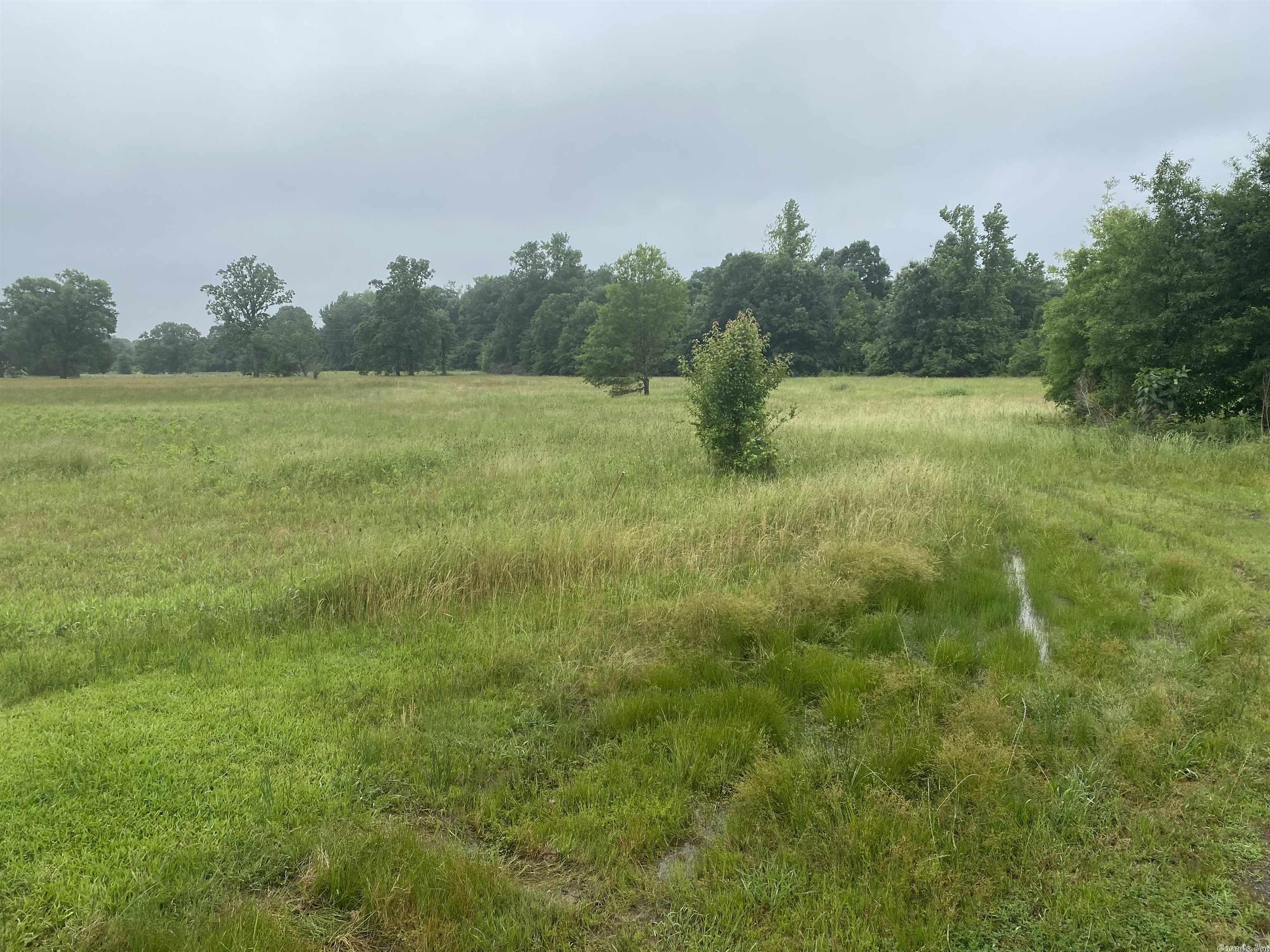 Hidden Valley - Land