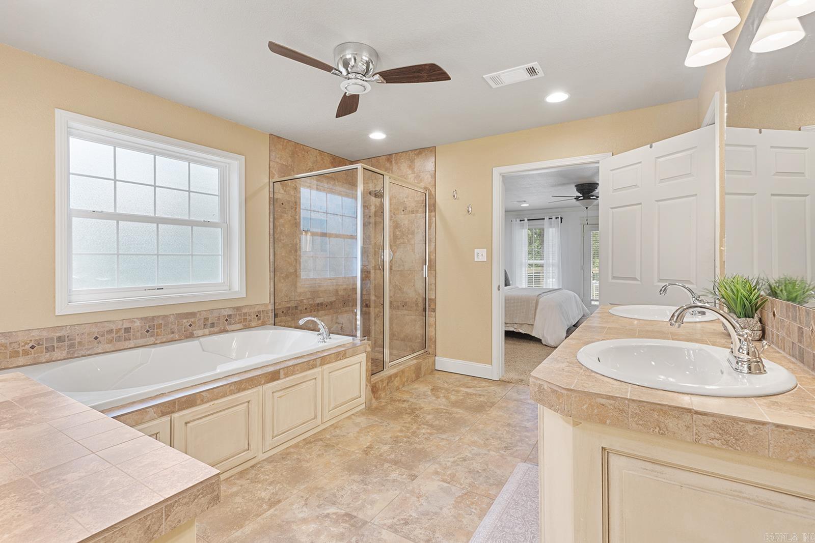 DIAMONDHEAD - Residential