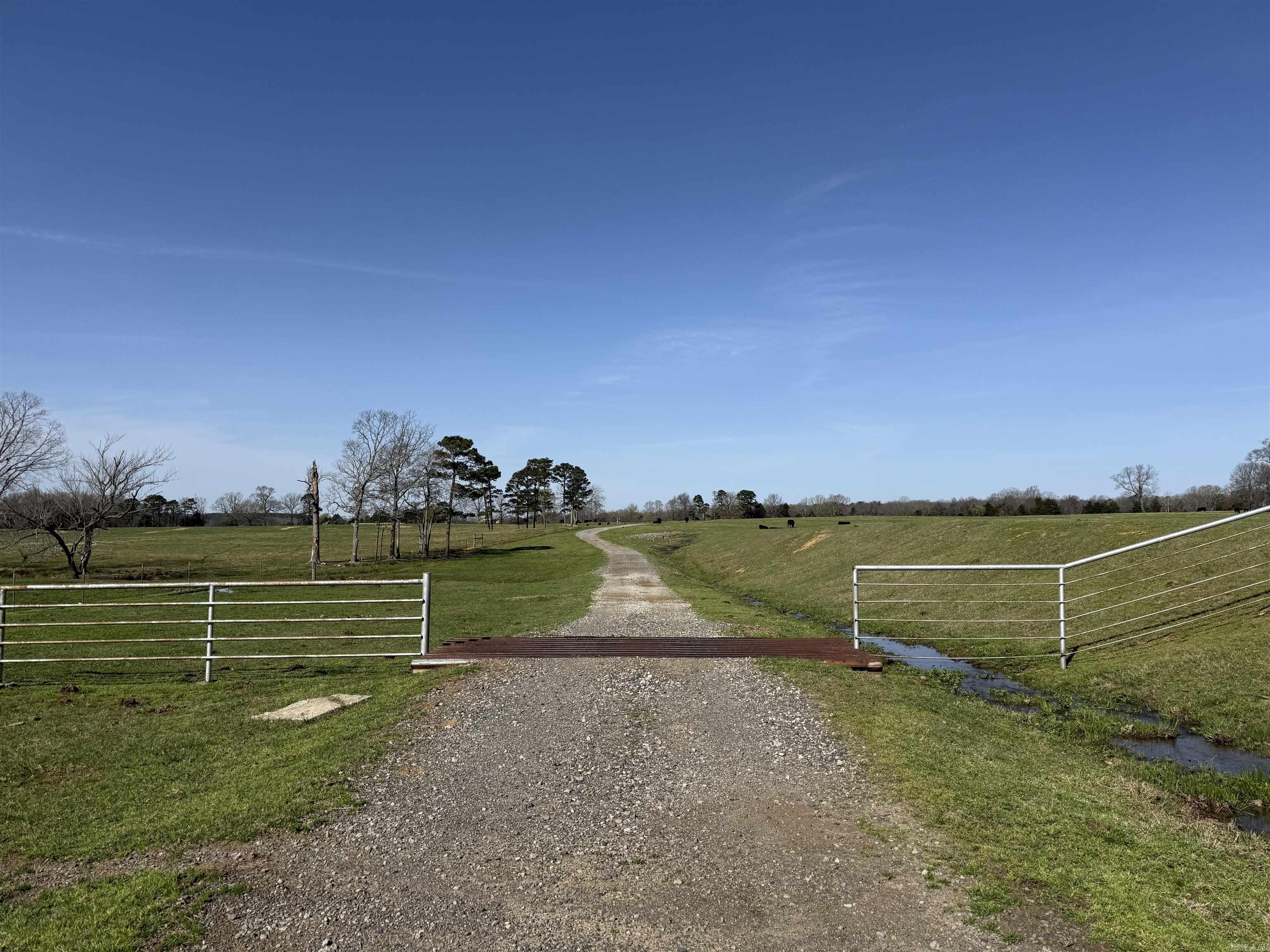 Metes & Bounds - Farm