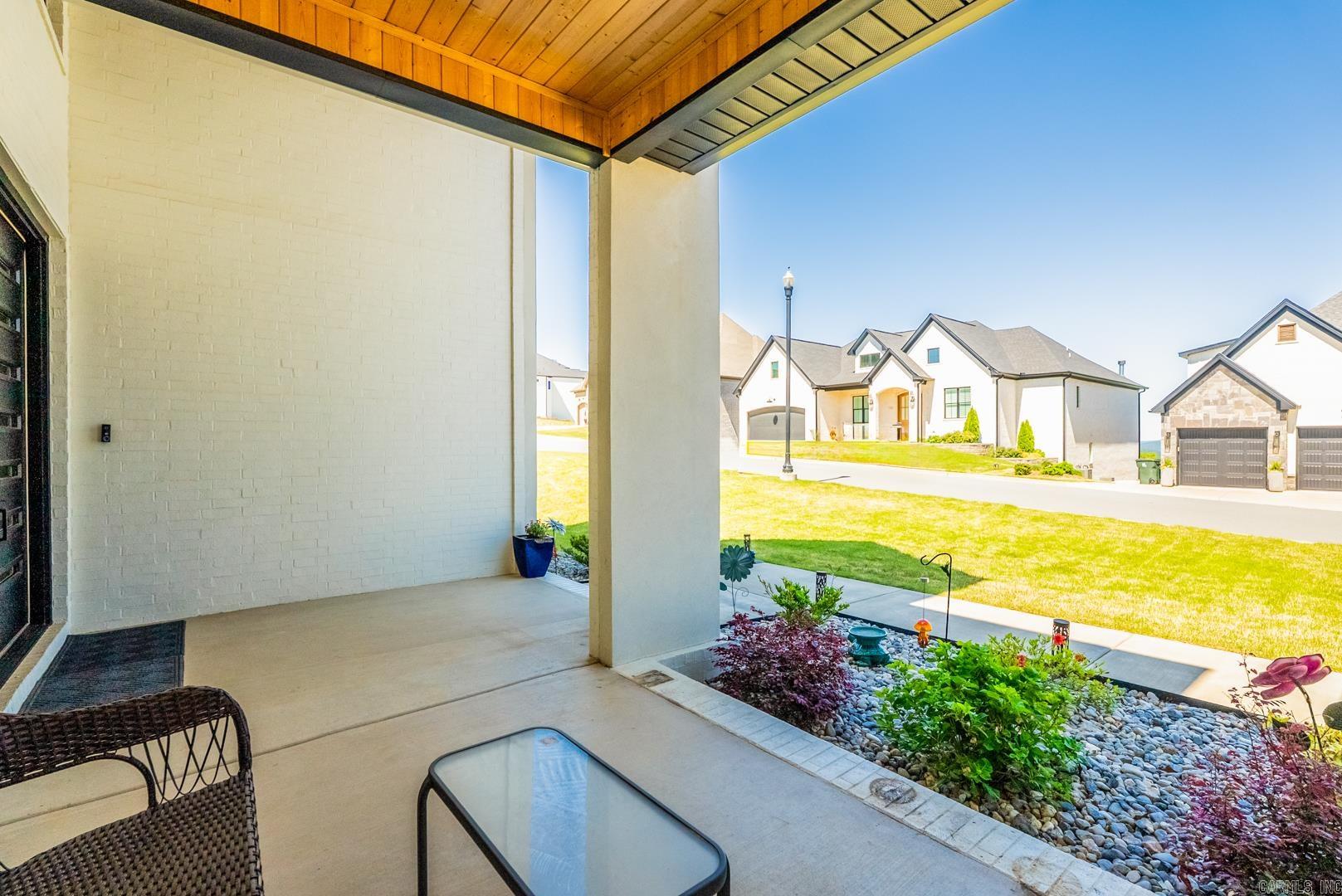 CHENAL VALLEY "FALSTONE COURT" - Residential