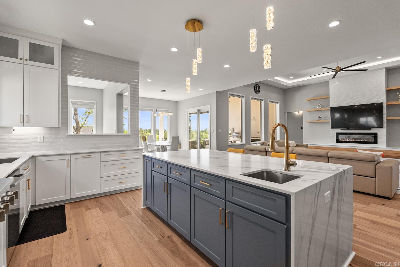 CHENAL VALLEY "FALSTONE COURT" - Residential
