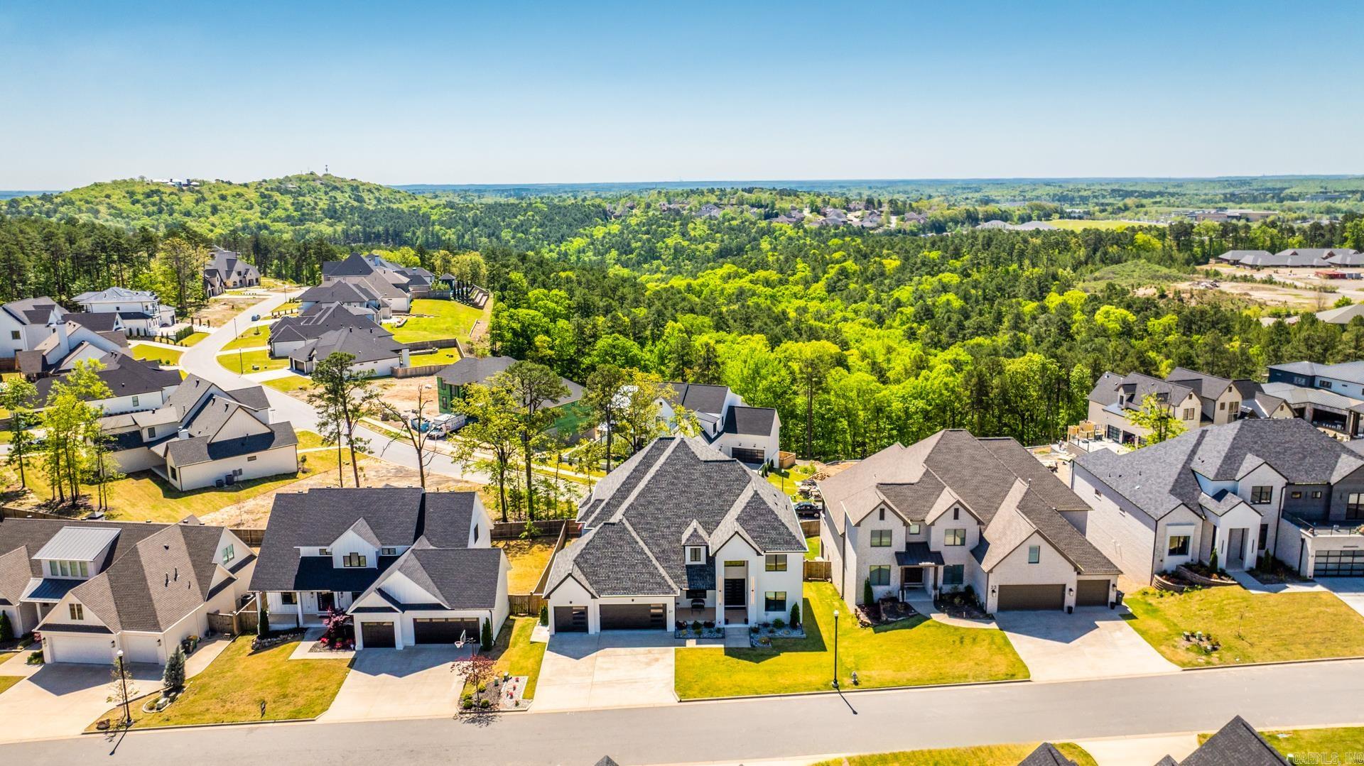 CHENAL VALLEY "FALSTONE COURT" - Residential