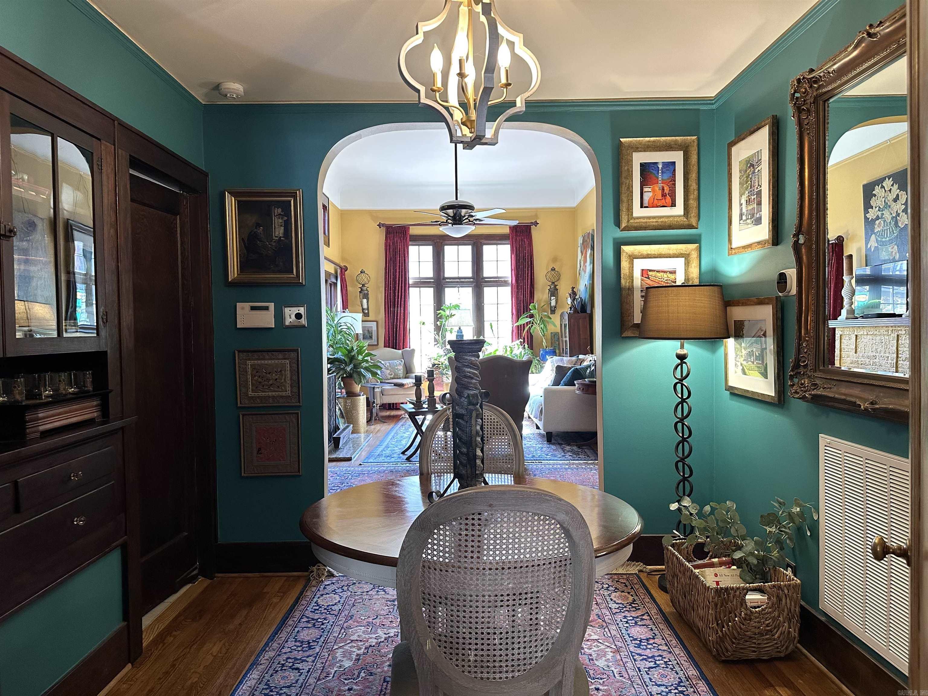 THOMPSON, M.G. - Residential