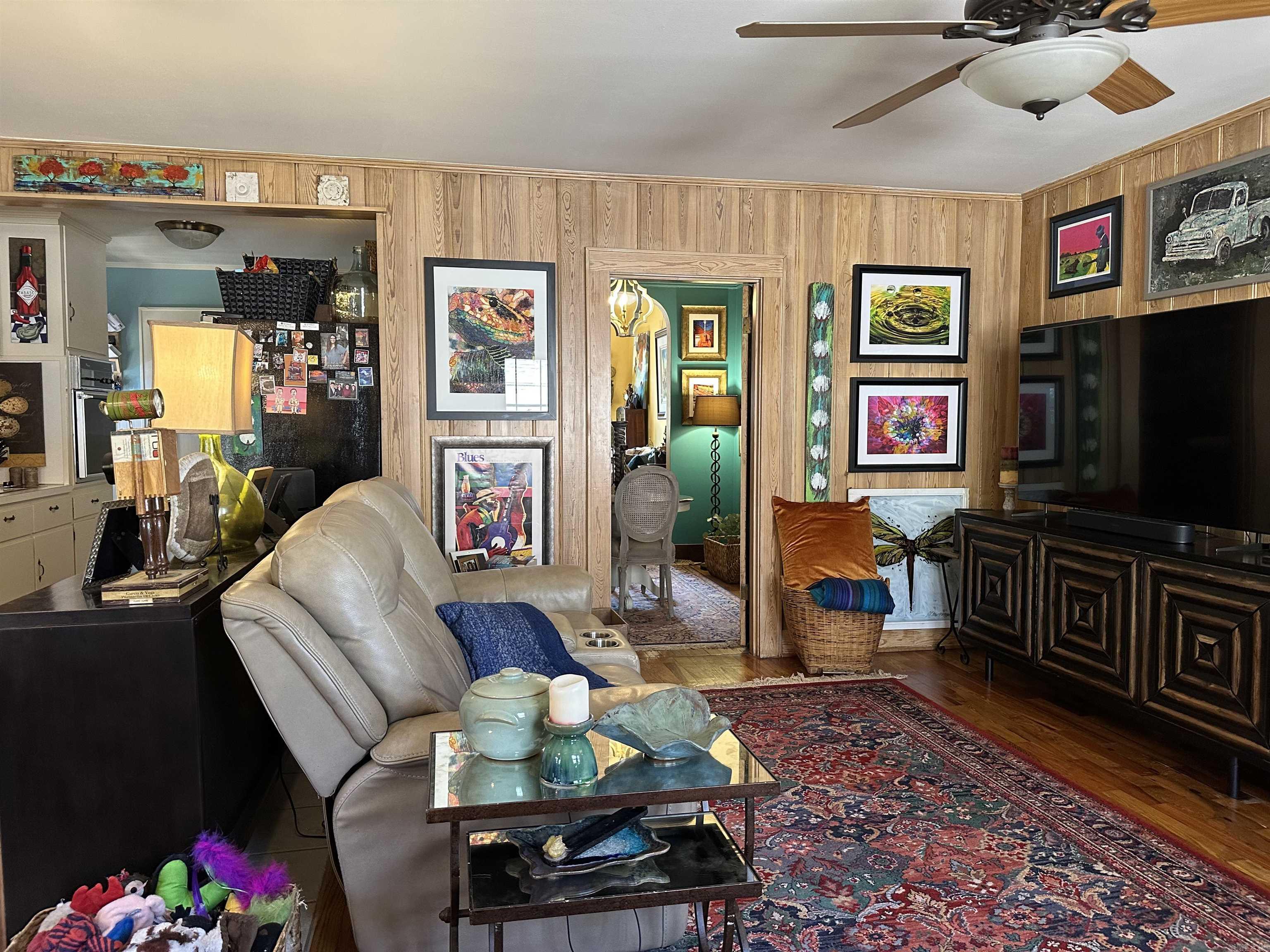 THOMPSON, M.G. - Residential