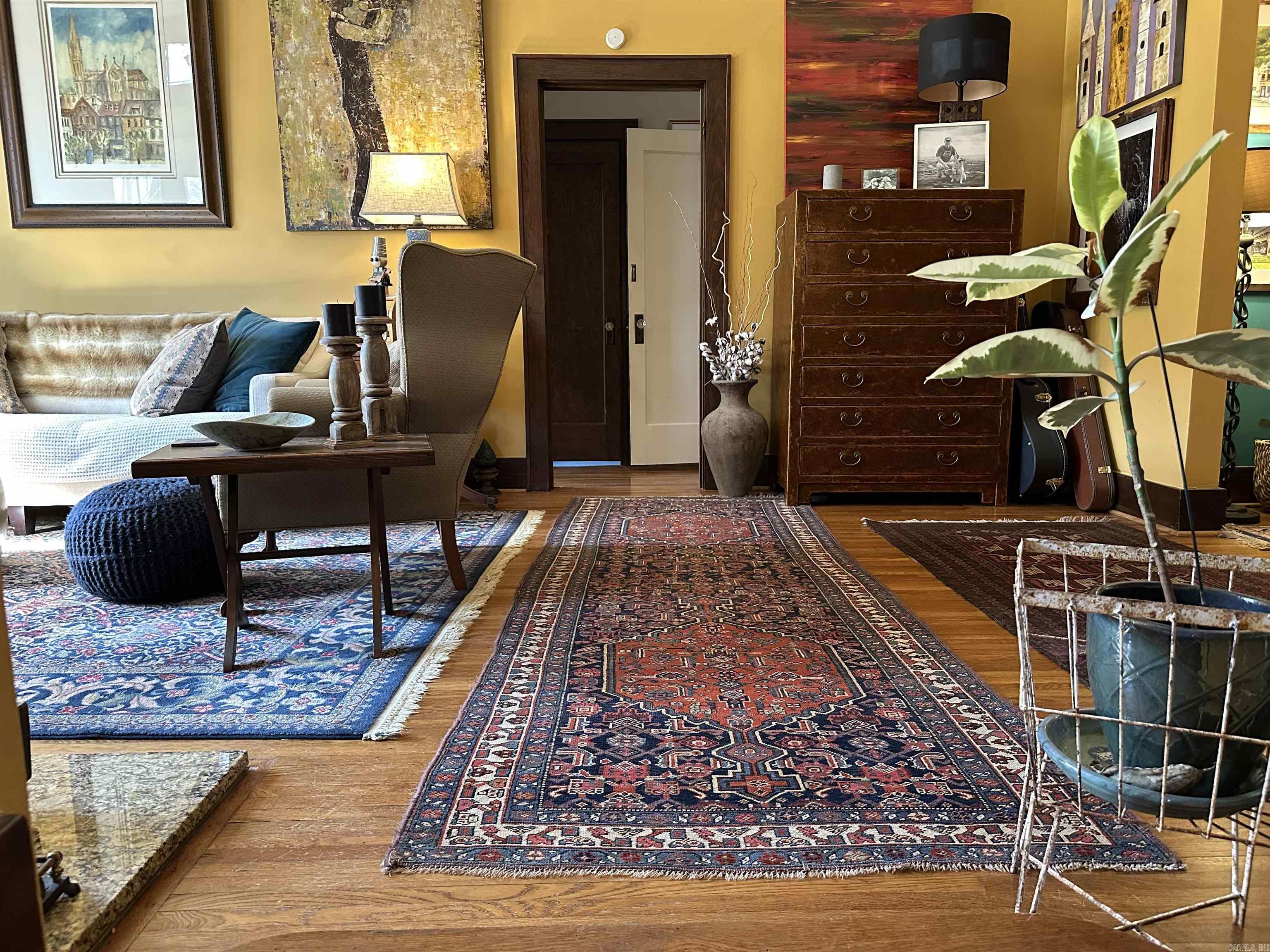 THOMPSON, M.G. - Residential