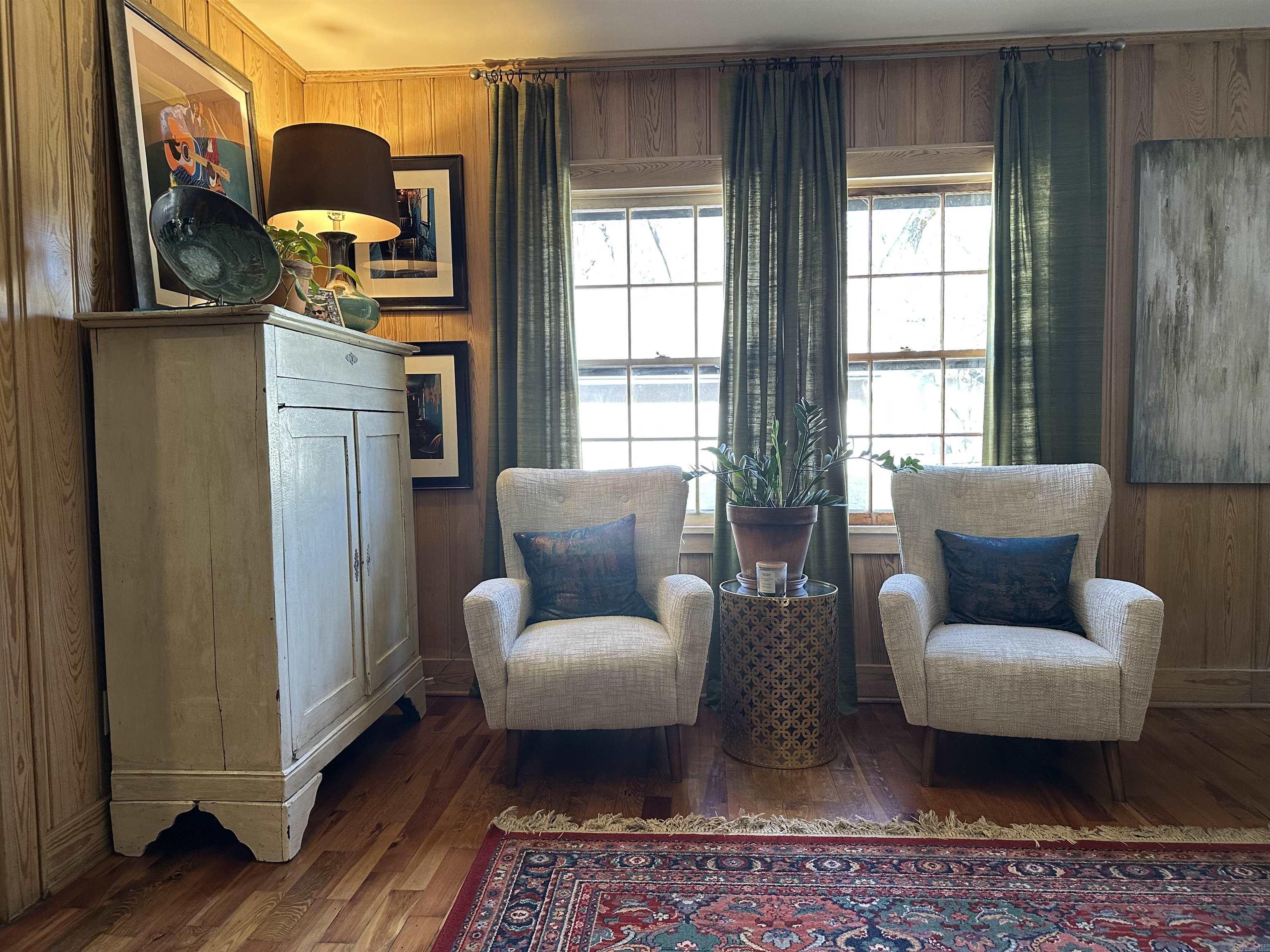 THOMPSON, M.G. - Residential