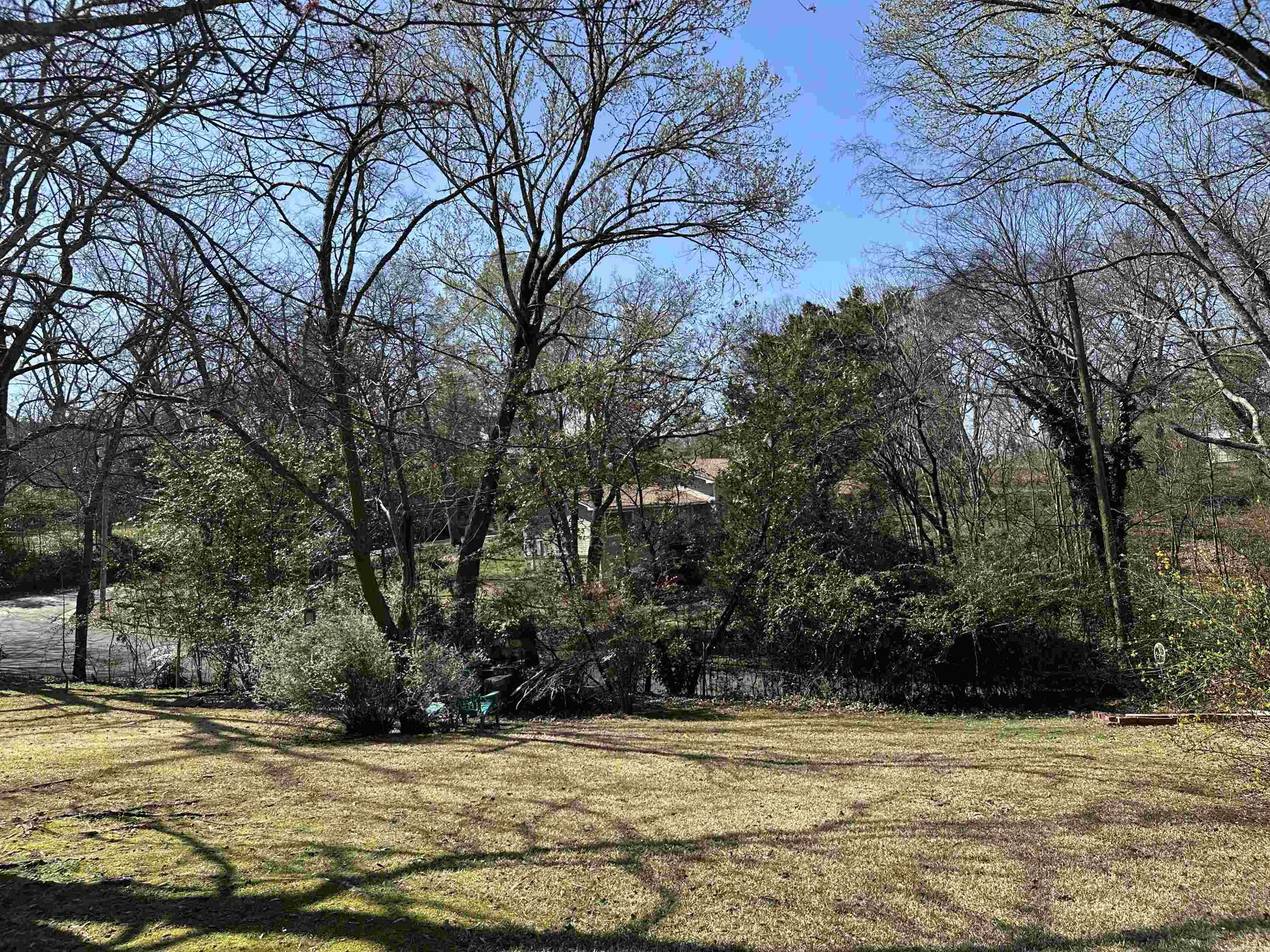 THOMPSON, M.G. - Residential