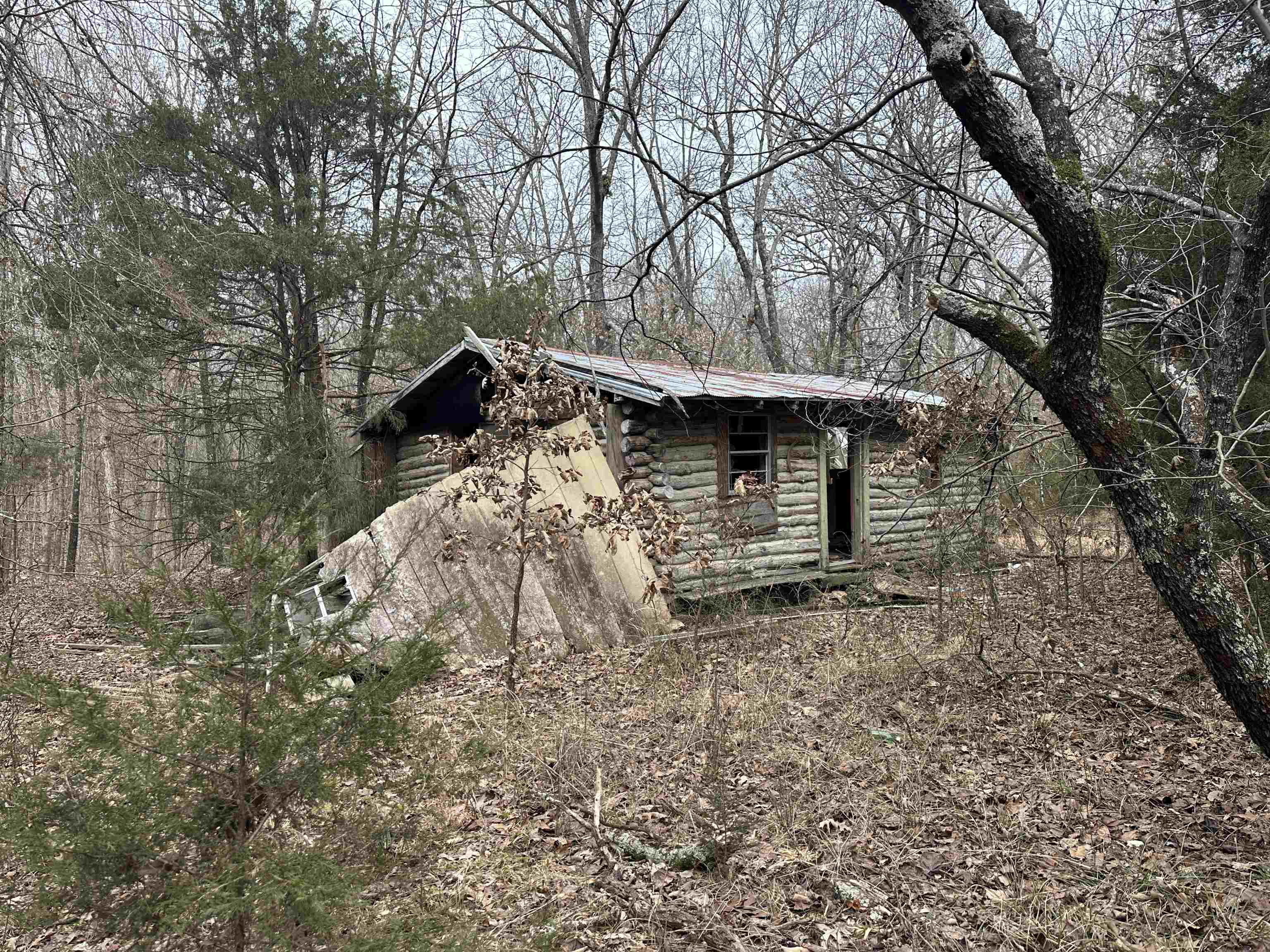 Metes & Bounds - Land