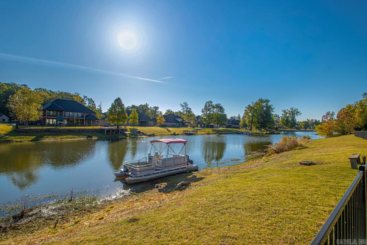 NORTH SHORE @ HURRICANE LAKE EST - Residential