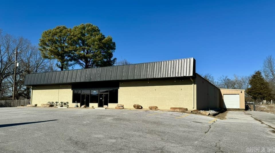 Metes & Bounds - Commercial Sale