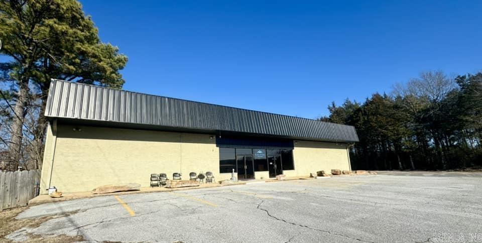 Metes & Bounds - Commercial Sale
