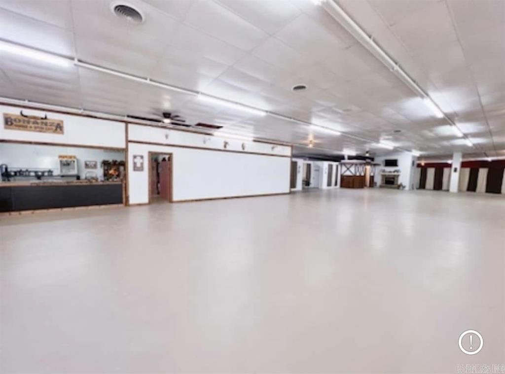 Metes & Bounds - Commercial Sale