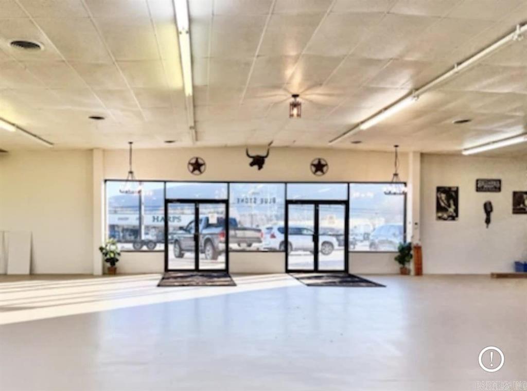 Metes & Bounds - Commercial Sale