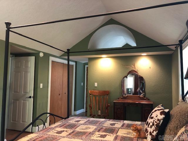 Metes & Bounds - Residential Income