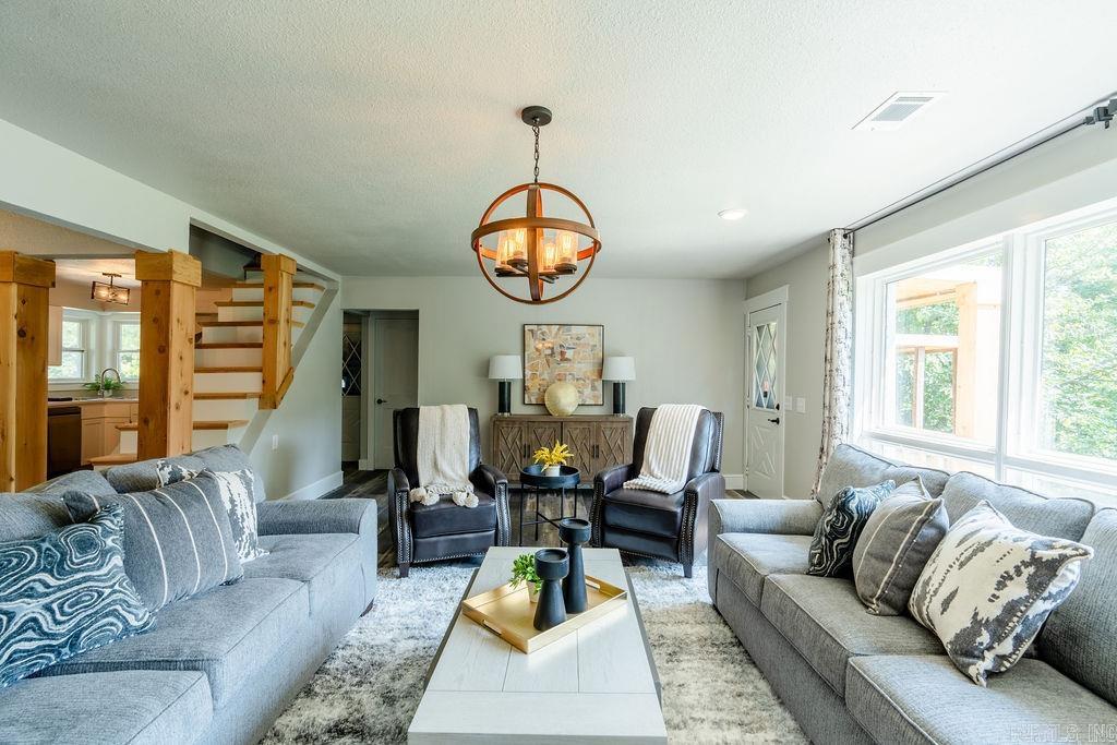 LAKEWOOD ESTATES - Residential