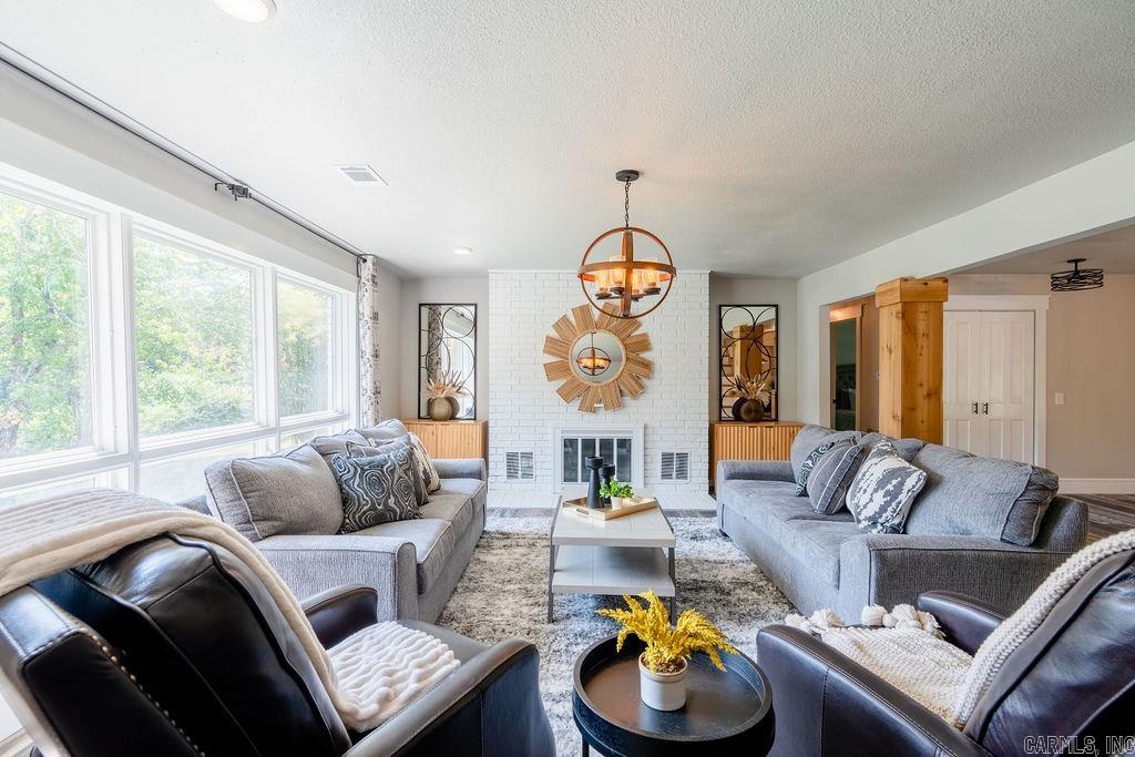 LAKEWOOD ESTATES - Residential