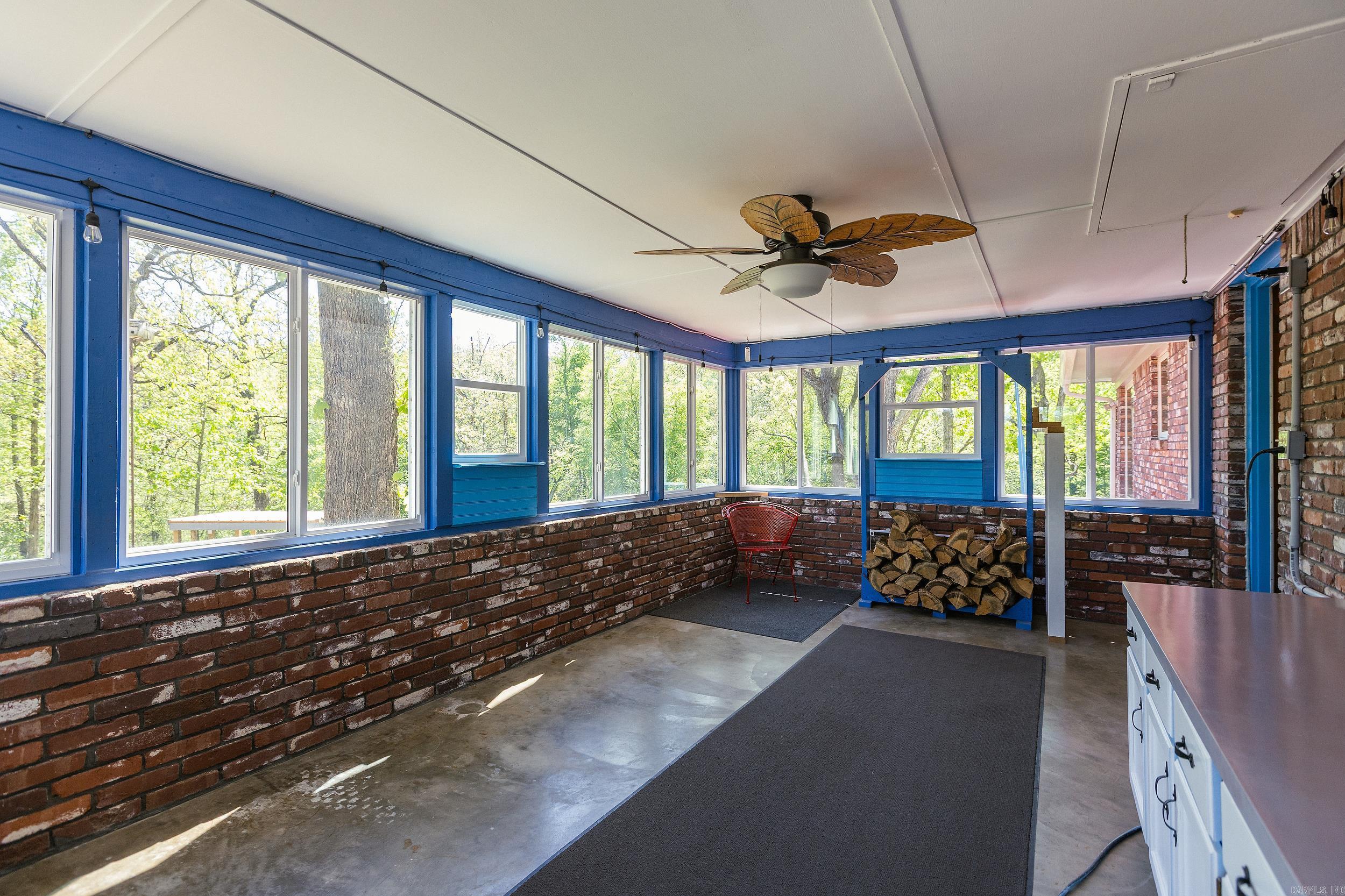 INDIAN HILLS - Residential