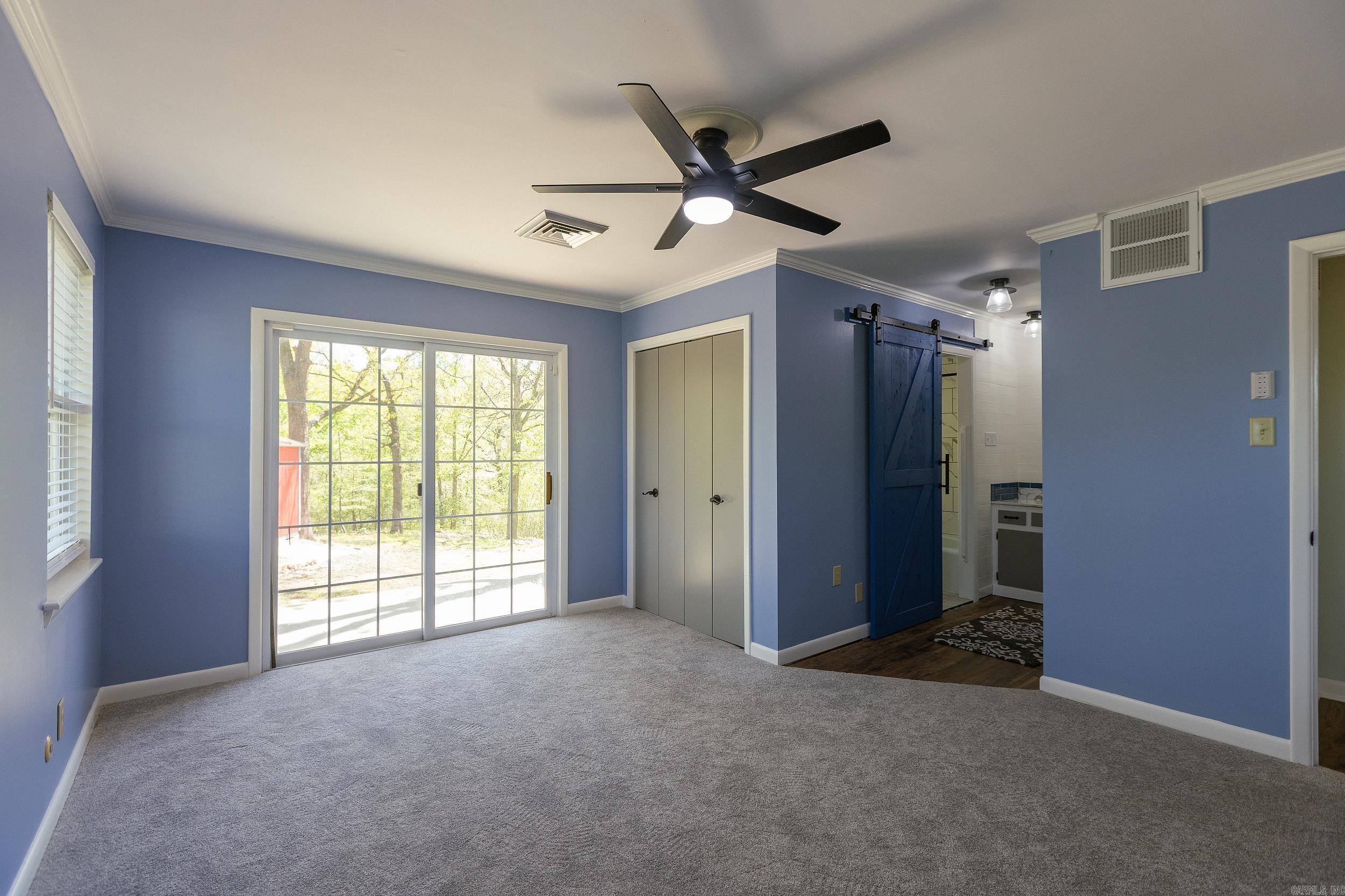 INDIAN HILLS - Residential