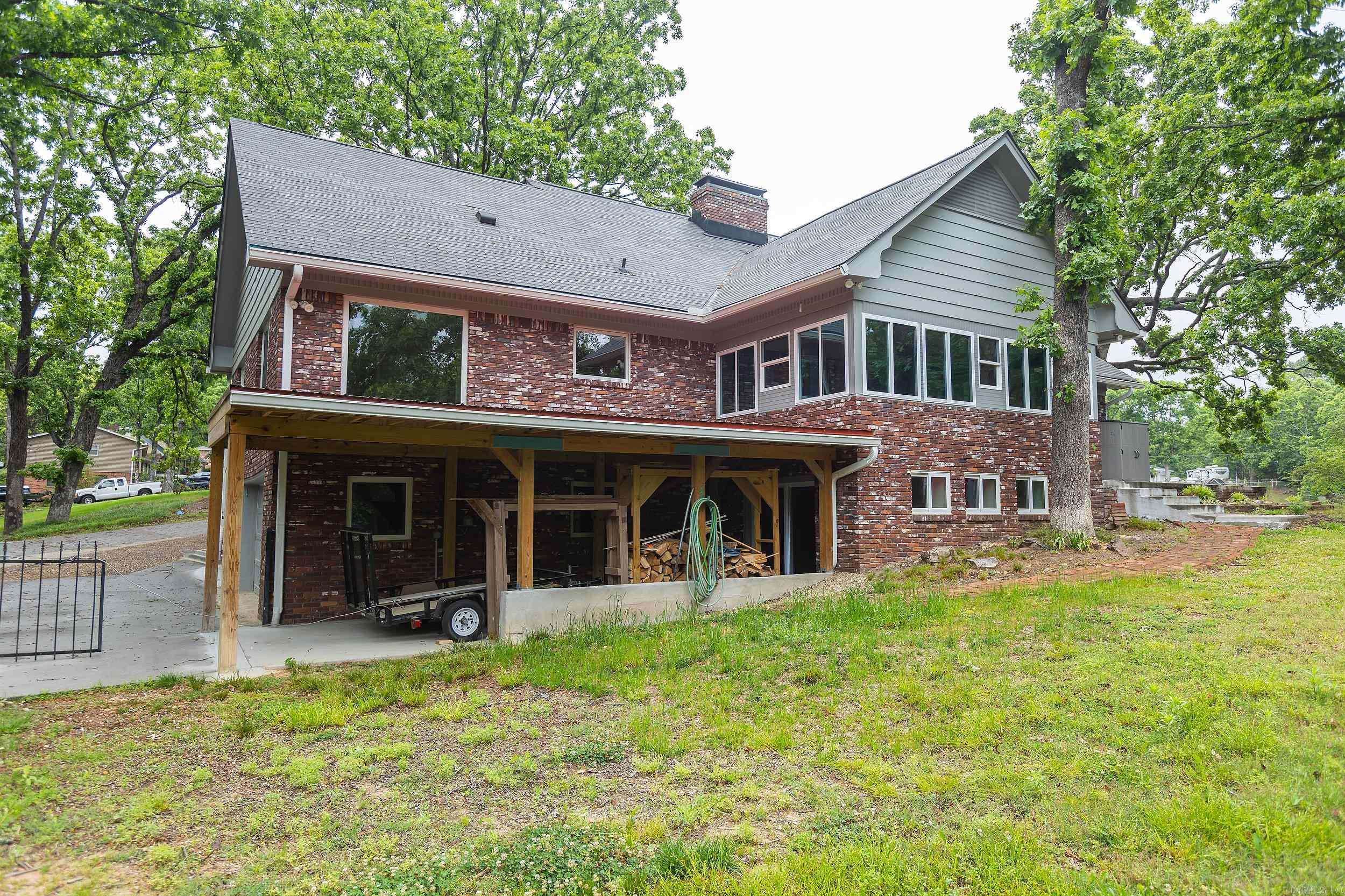 INDIAN HILLS - Residential