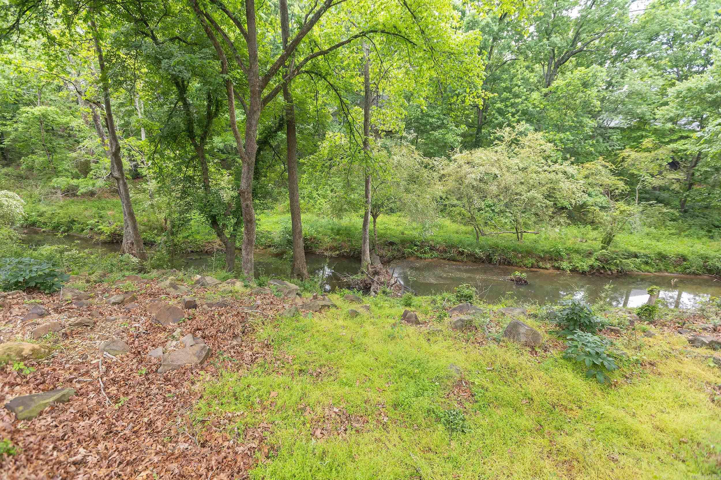 INDIAN HILLS - Residential