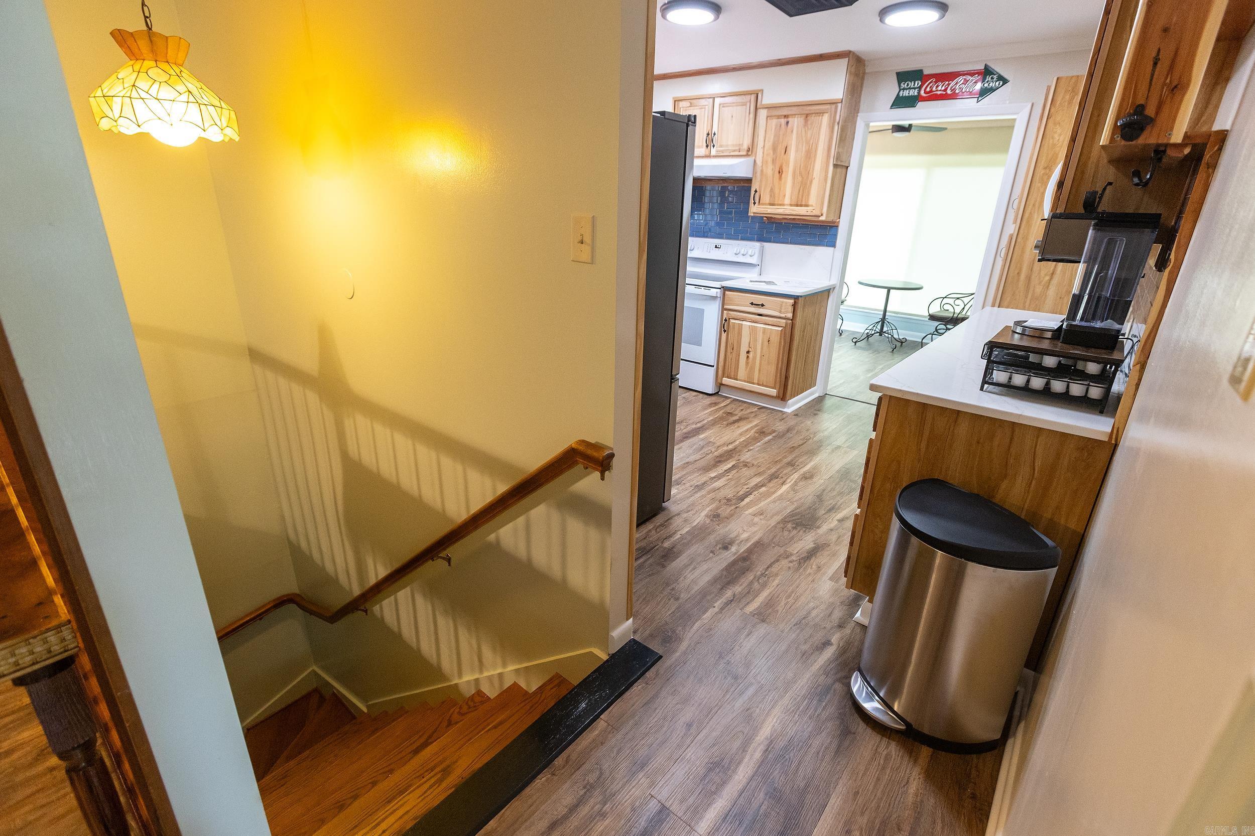 INDIAN HILLS - Residential