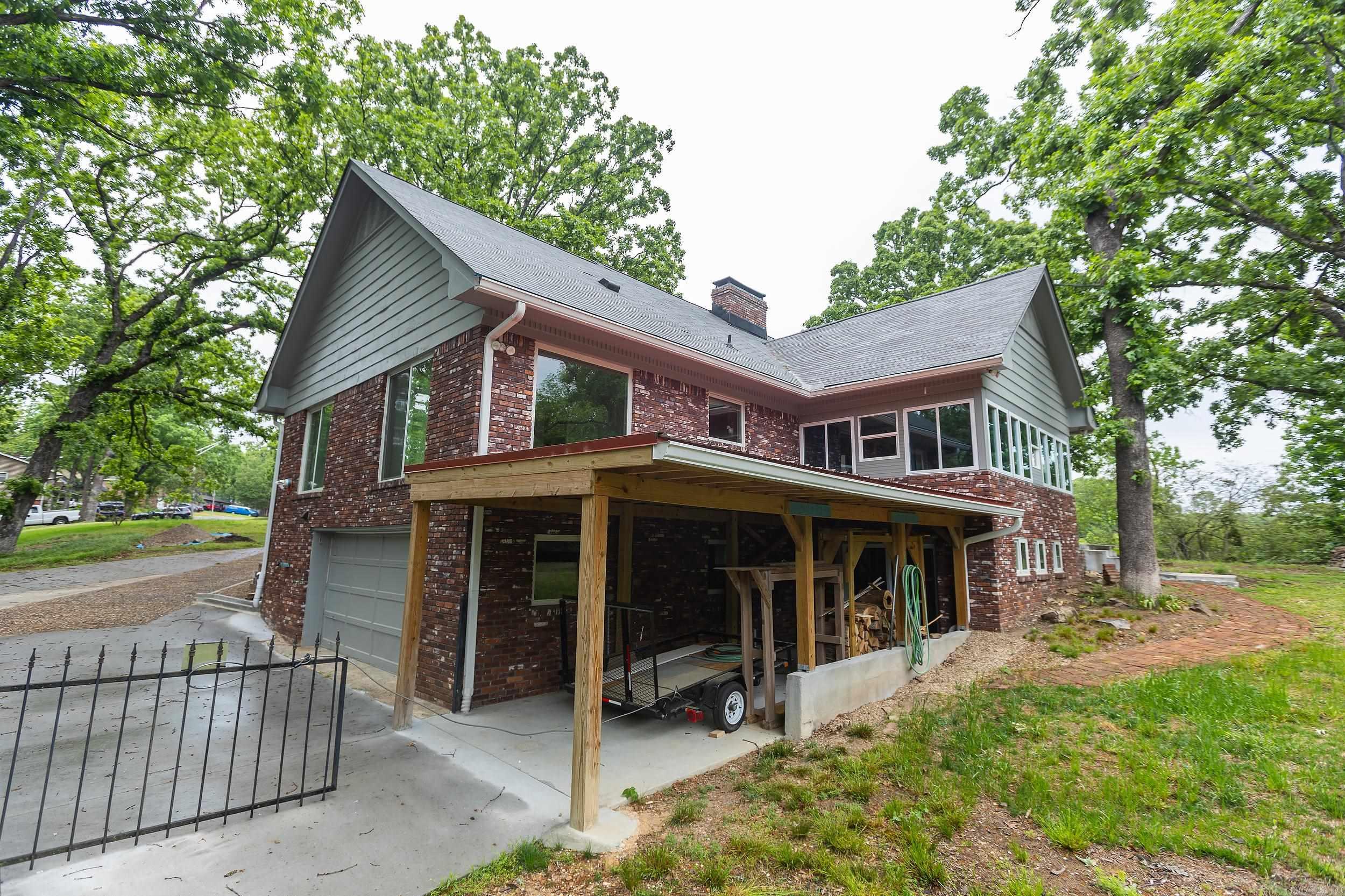 INDIAN HILLS - Residential