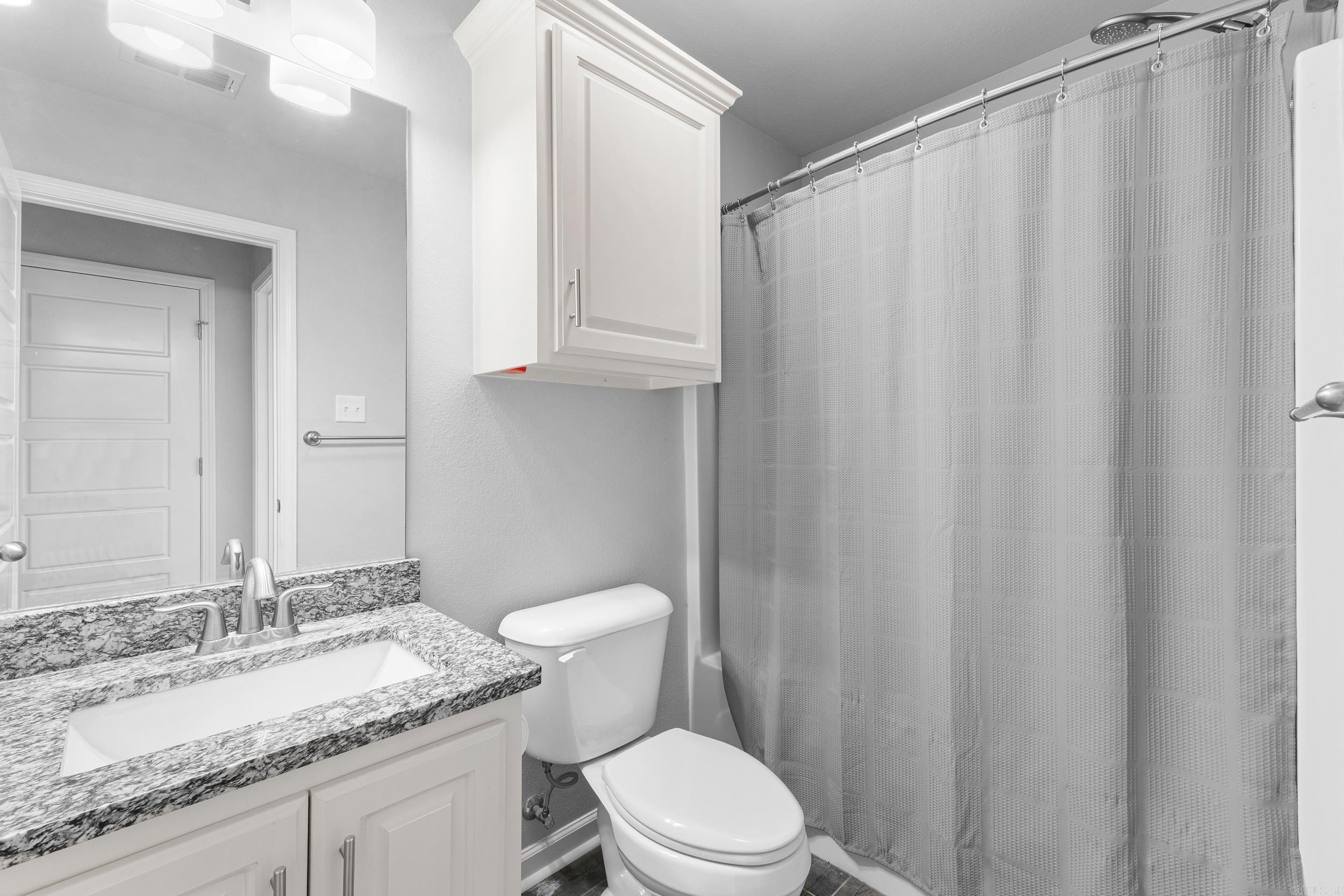 HUNTERS RUN - Residential