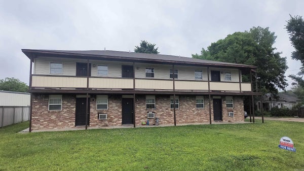 3835 W 20TH AVE, PINE BLUFF, AR 71603 - Image 15f499b1e78f4e09ef0454fa70199dbf/2887336015