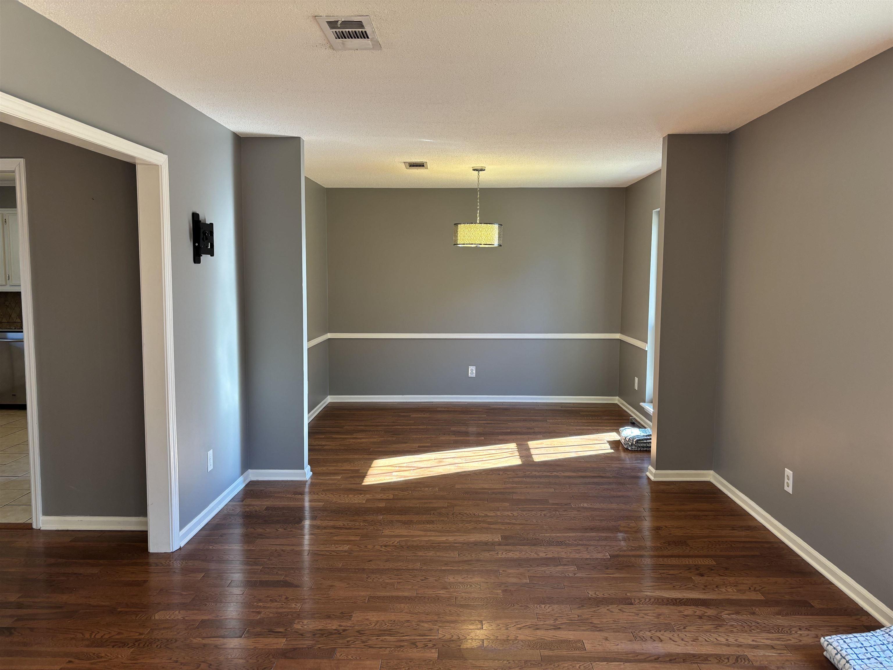 ECHO VALLEY PARK - Residential