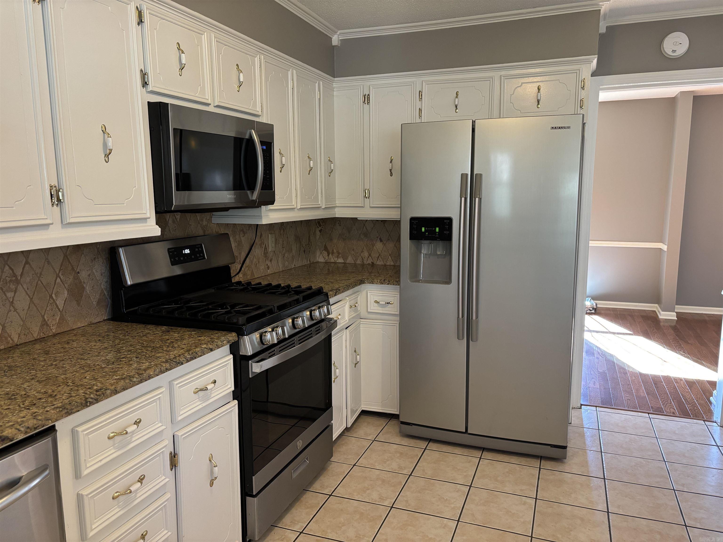 ECHO VALLEY PARK - Residential