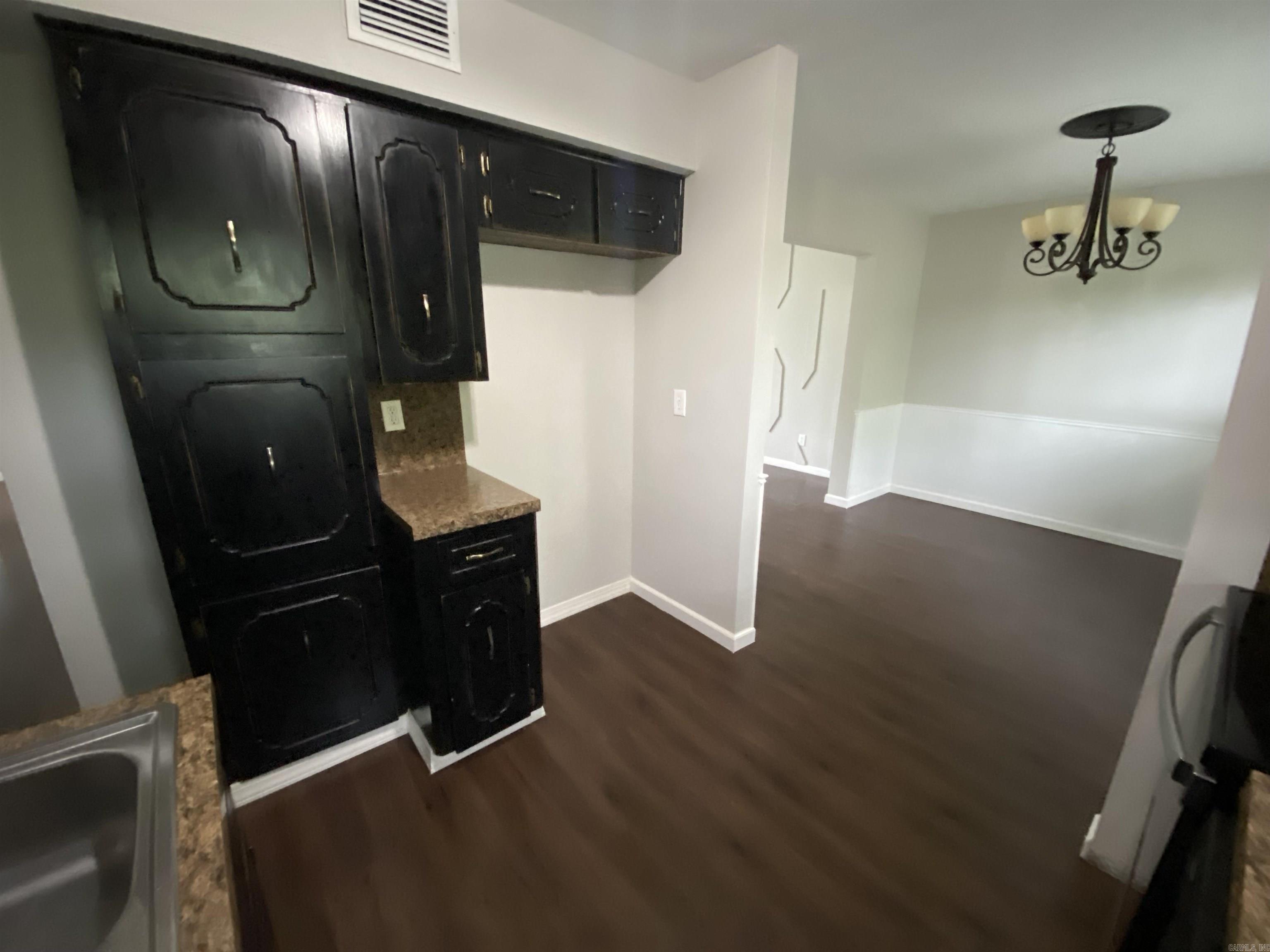 Oak View - Residential